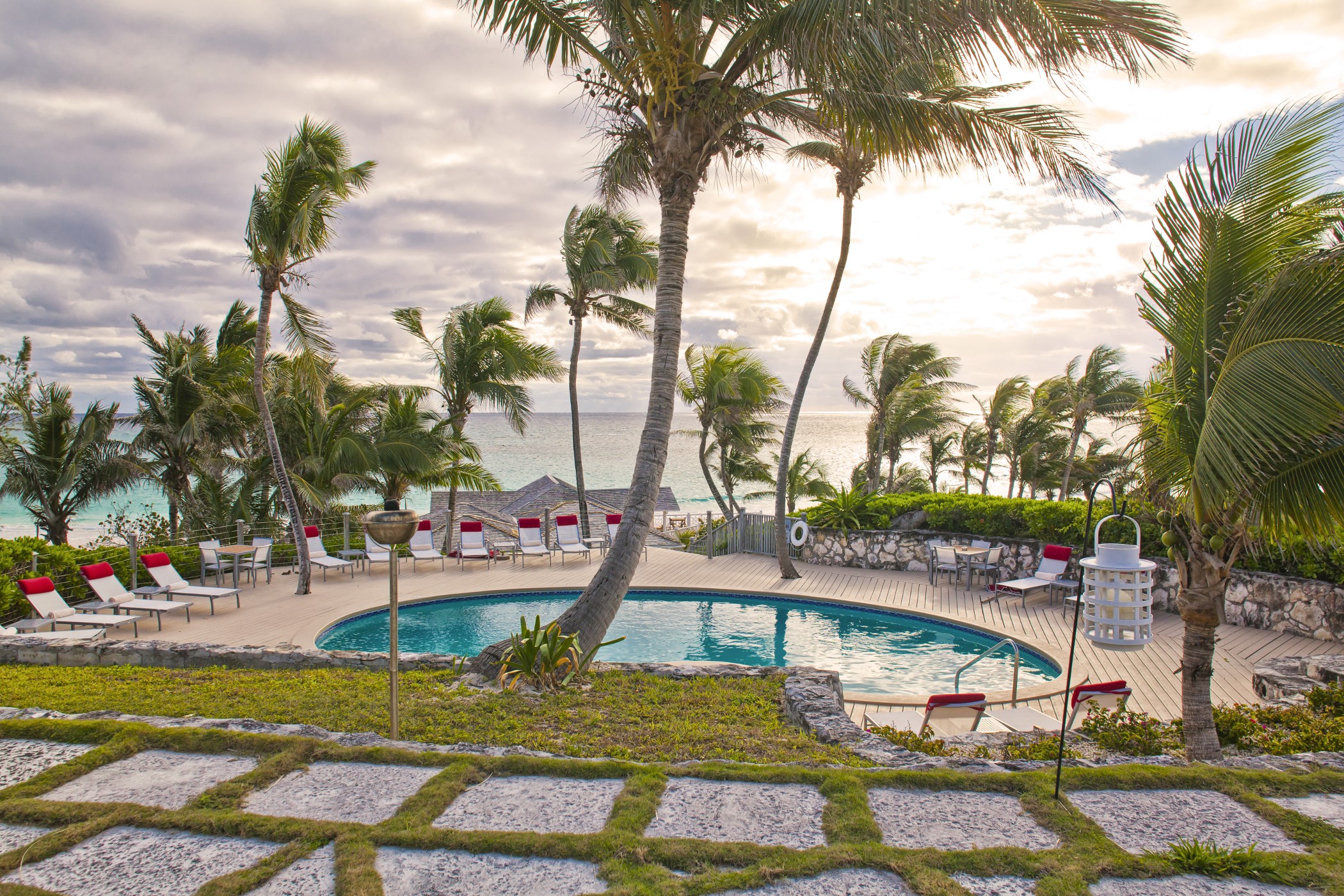 Coral Sands Hotel
