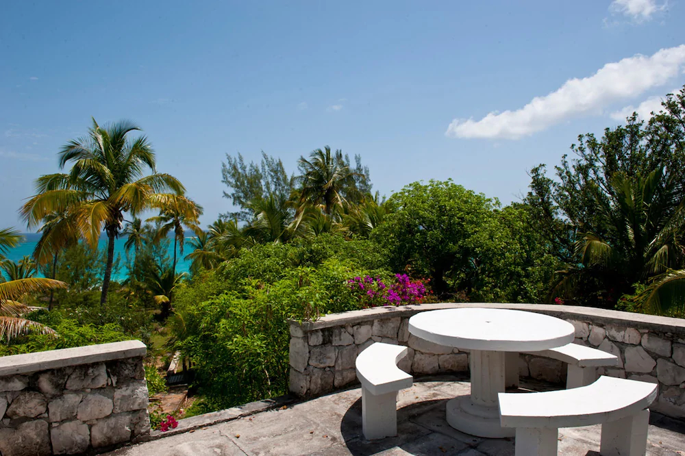 Allamanda House