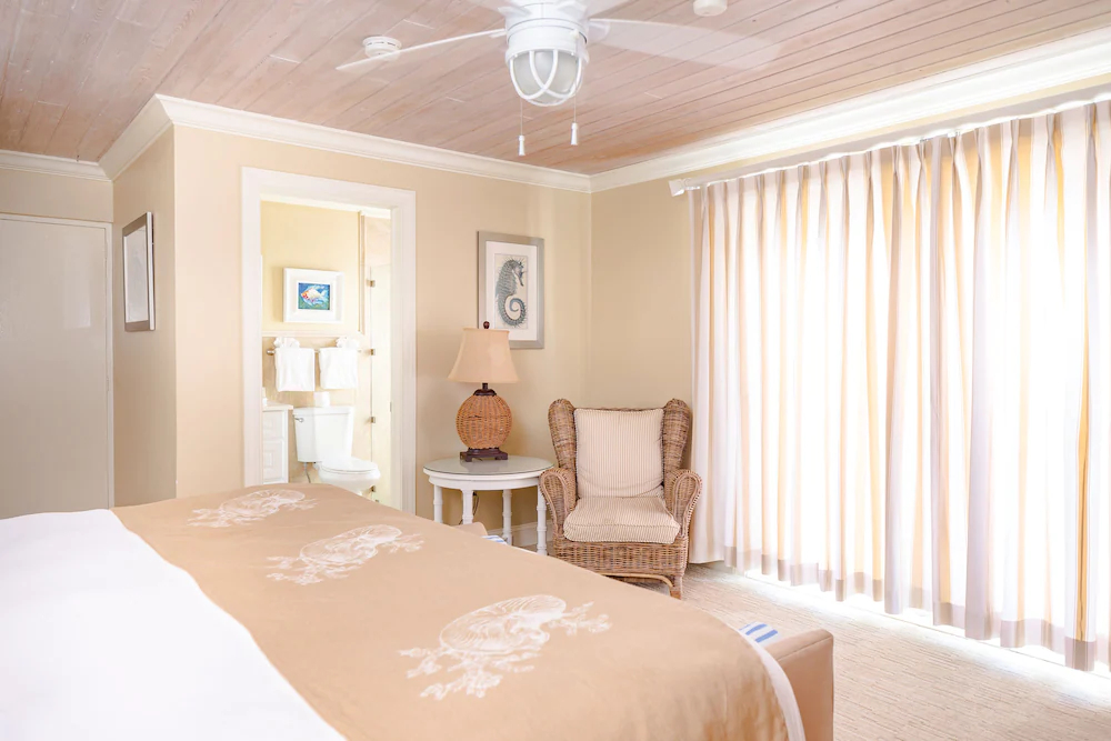 Romora Bay Resort and Marina