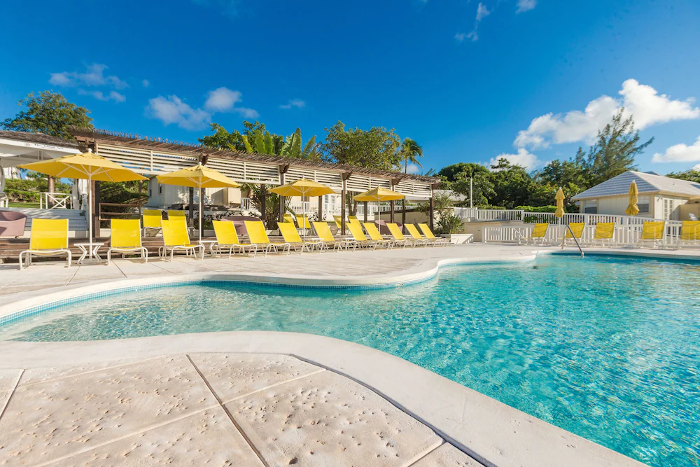 Romora Bay Resort and Marina