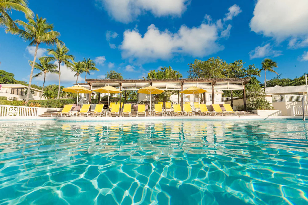 Romora Bay Resort and Marina