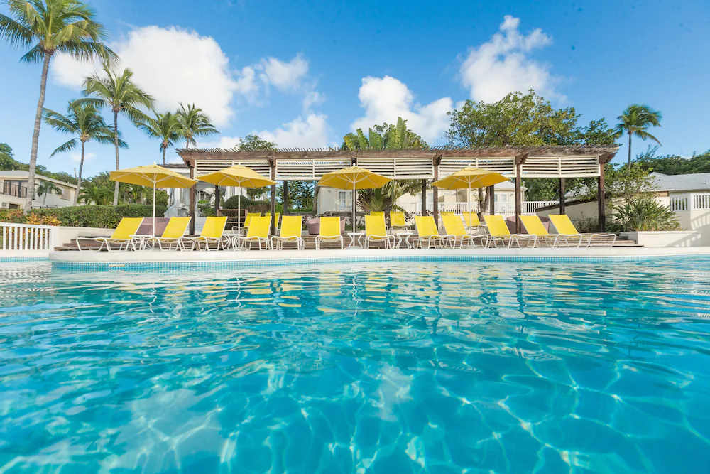 Romora Bay Resort and Marina