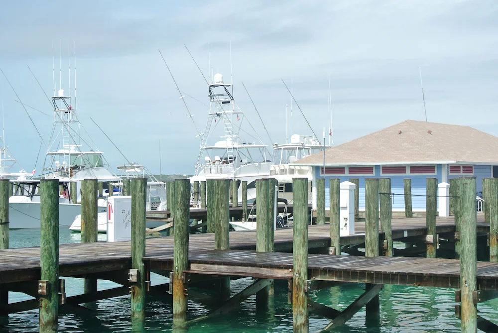 Romora Bay Resort and Marina