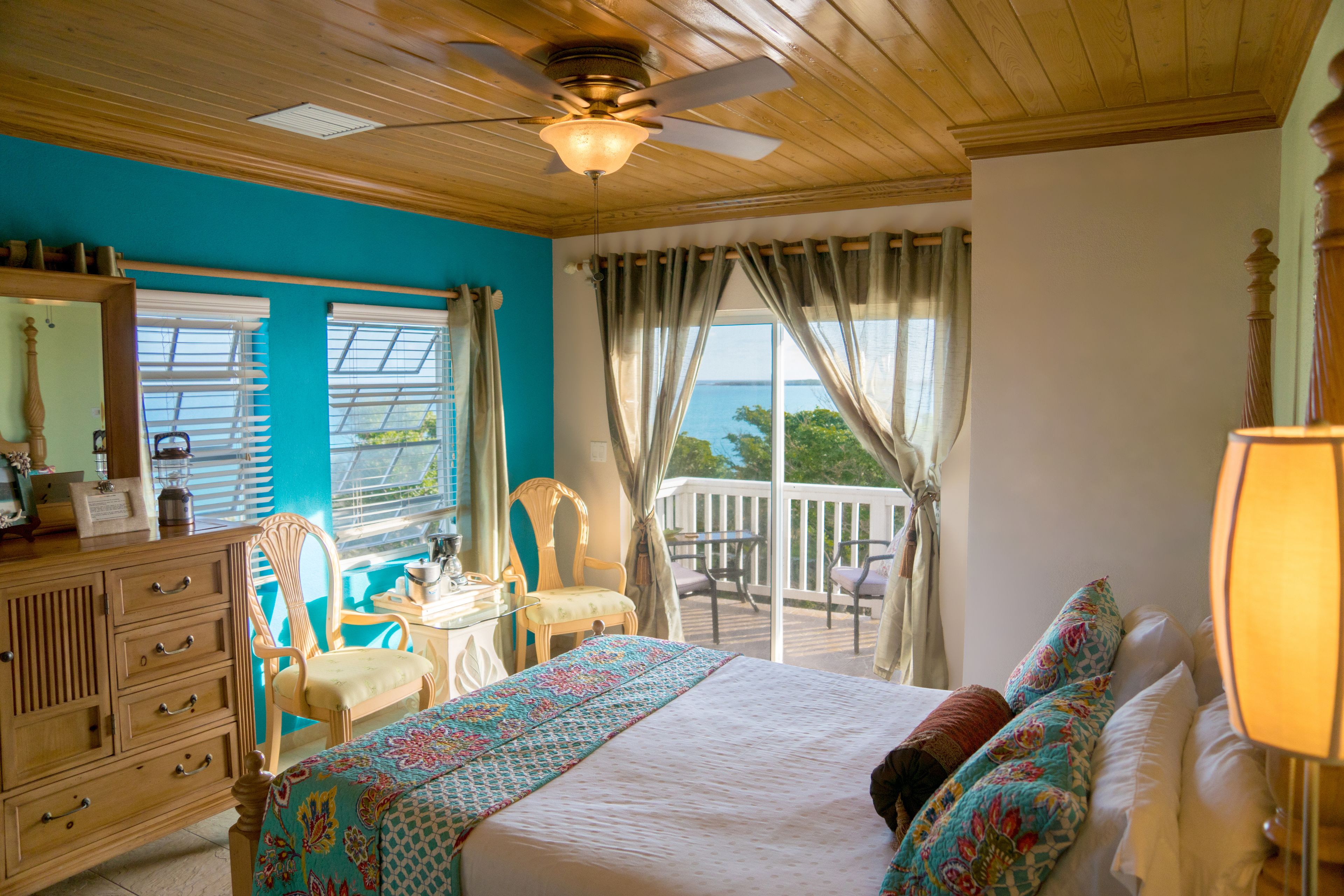 Gems At Paradise Resort