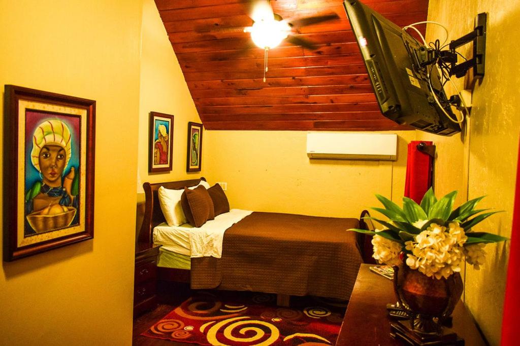 Brownstone Guesthouses