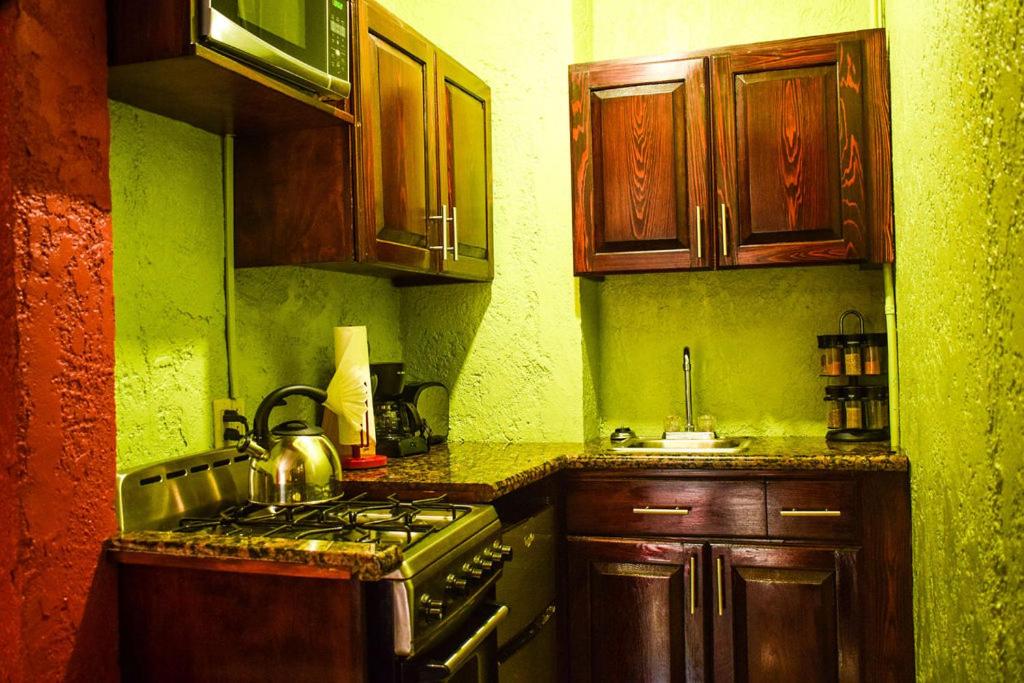 Brownstone Guesthouses