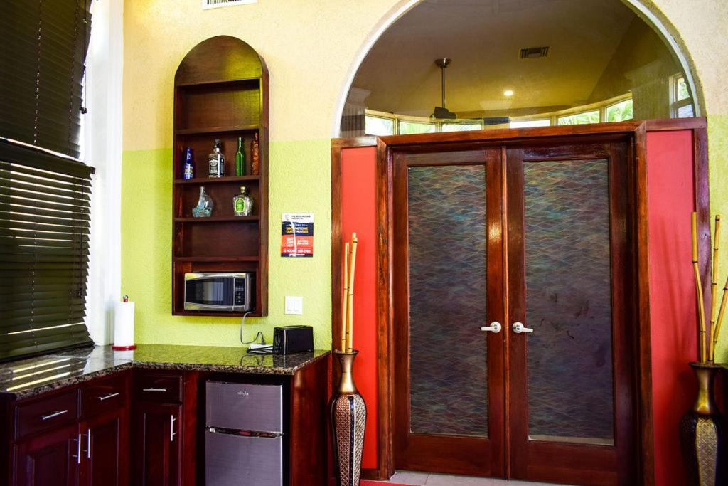 Brownstone Guesthouses
