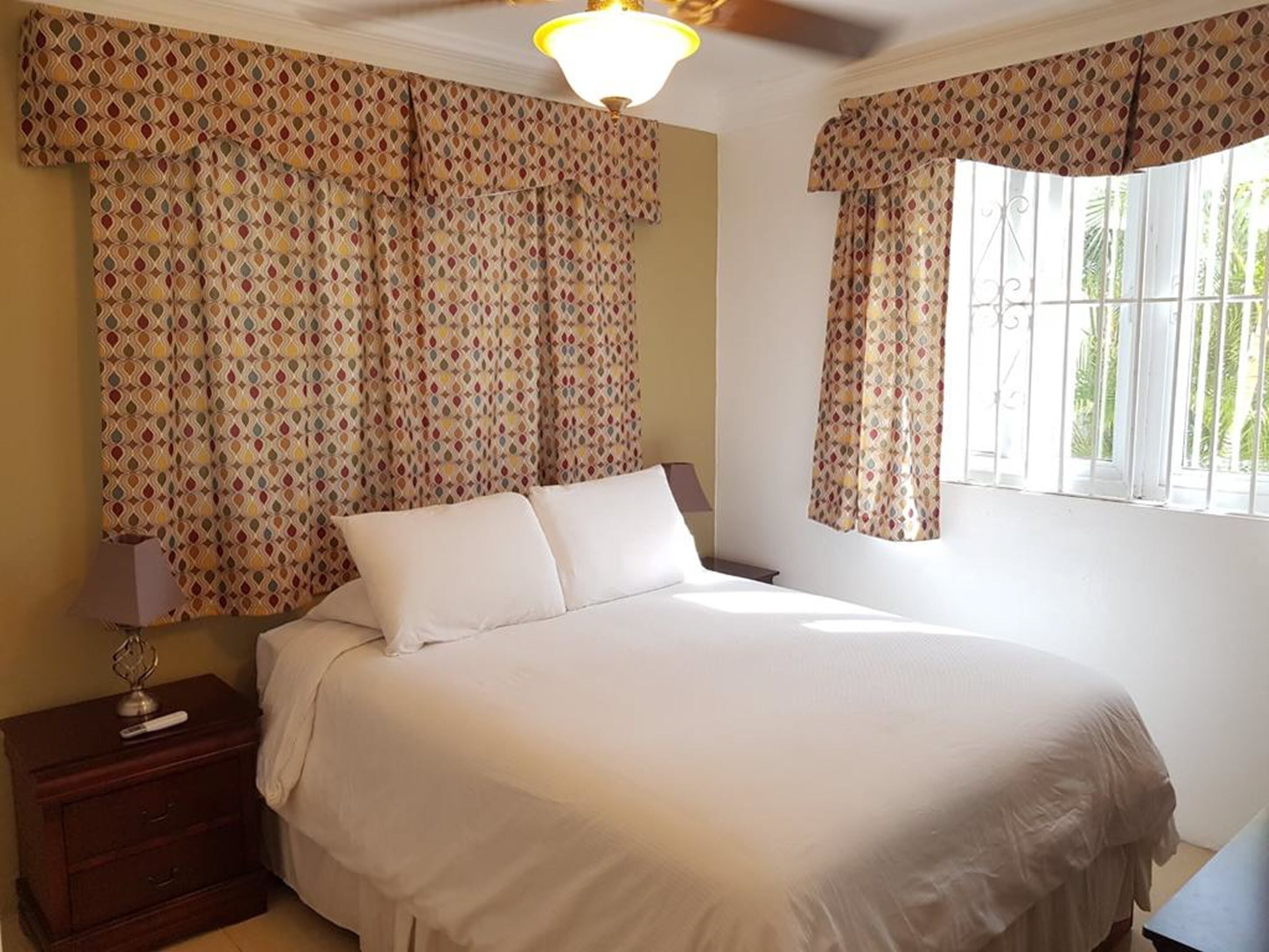 Golden Palm B & B