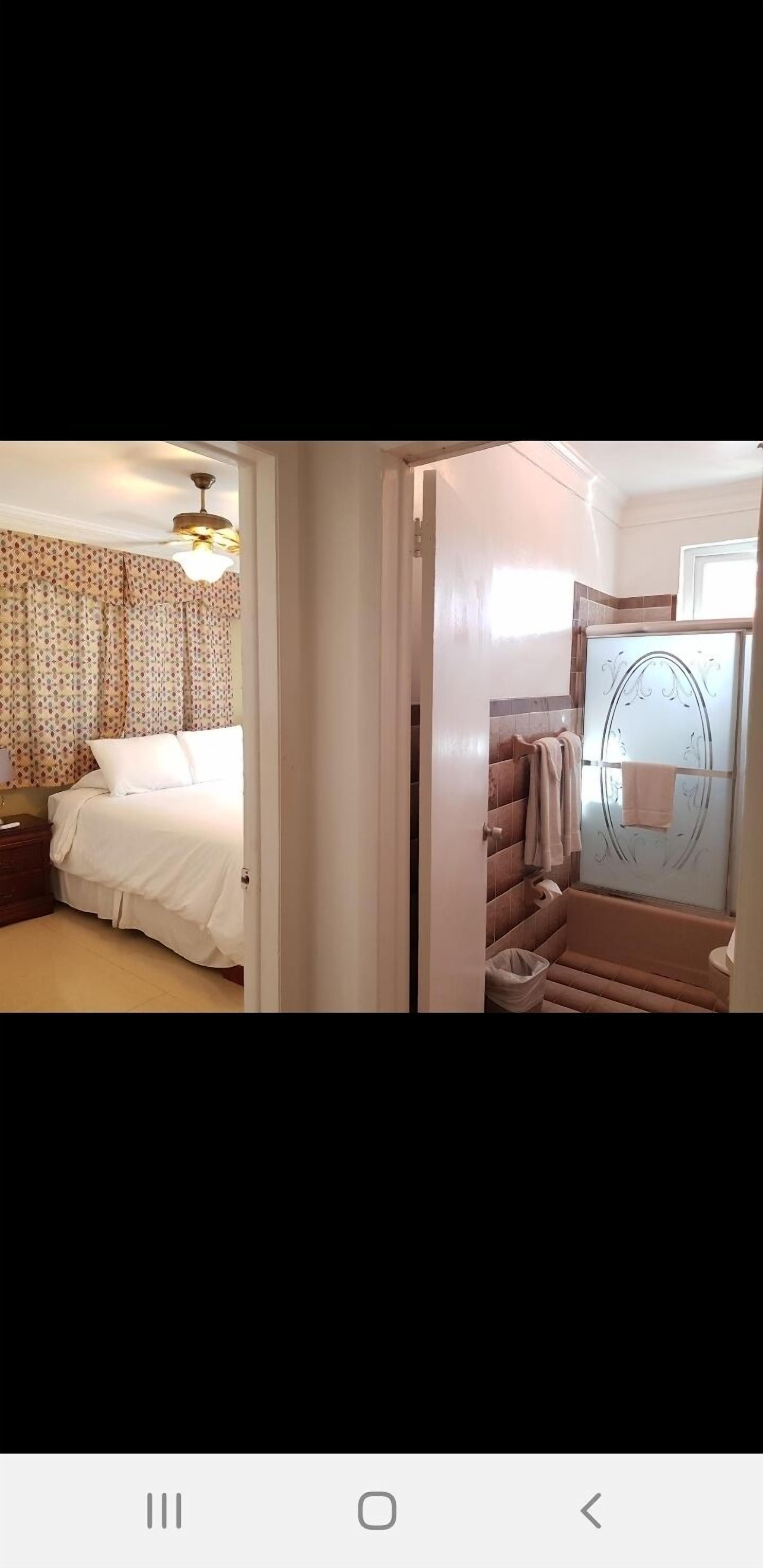 Golden Palm B & B
