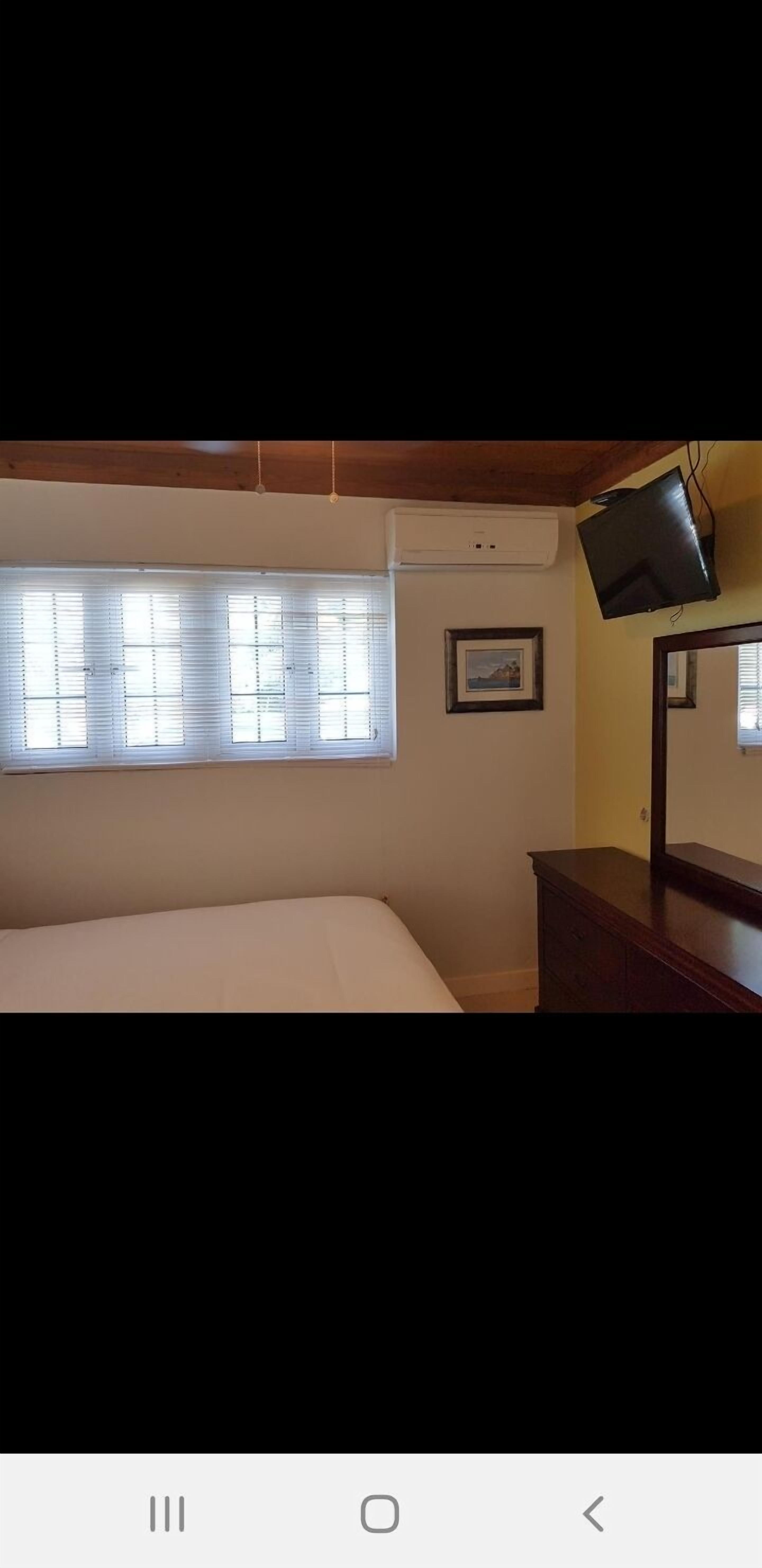 Golden Palm B & B