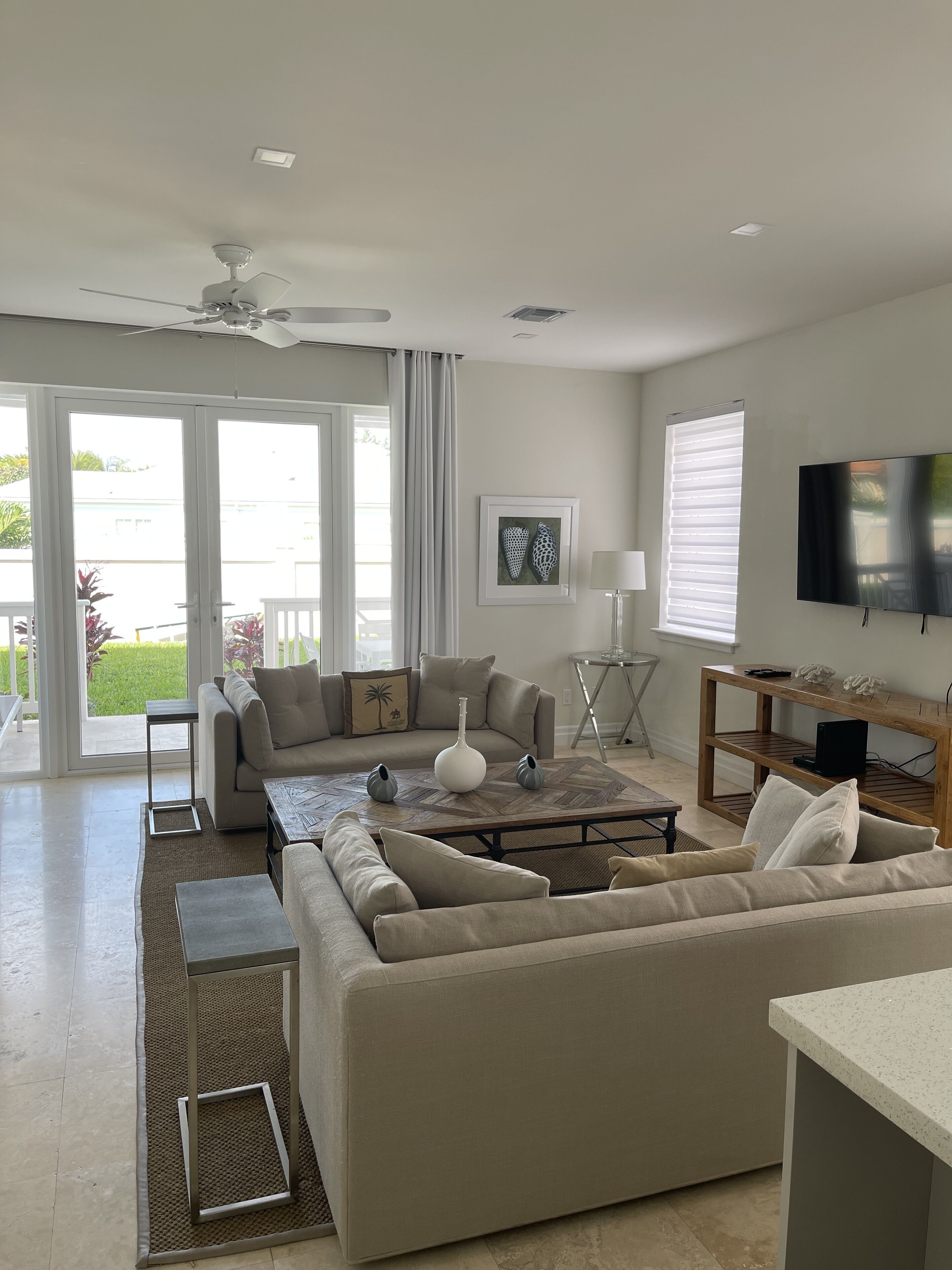 Palm Cay Marina & Beach Club
