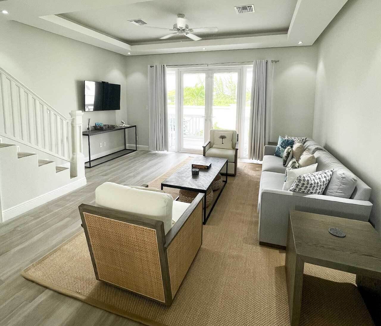 Palm Cay Marina & Beach Club