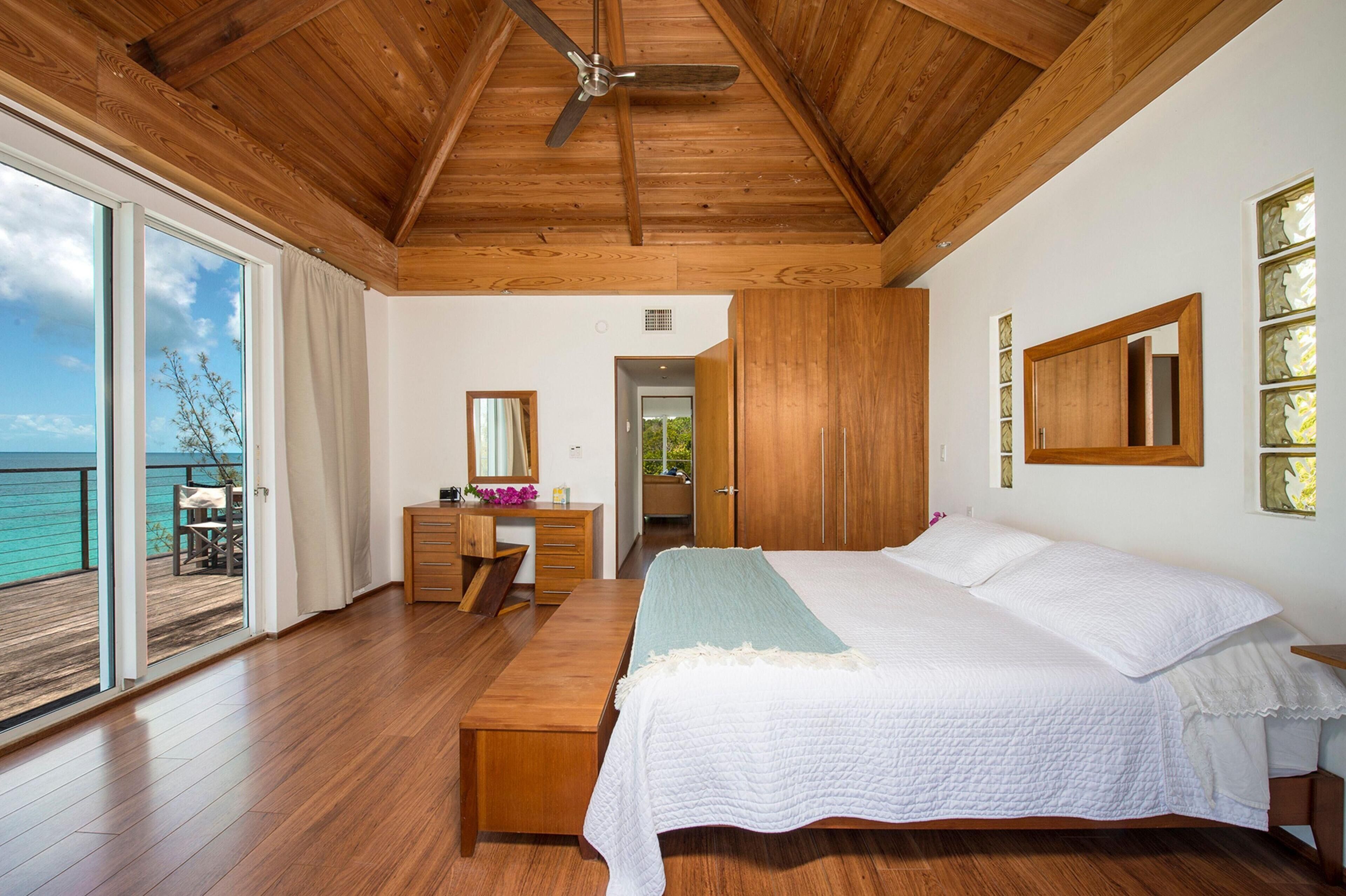 Touch of Class by Eleuthera Vacation Rentals