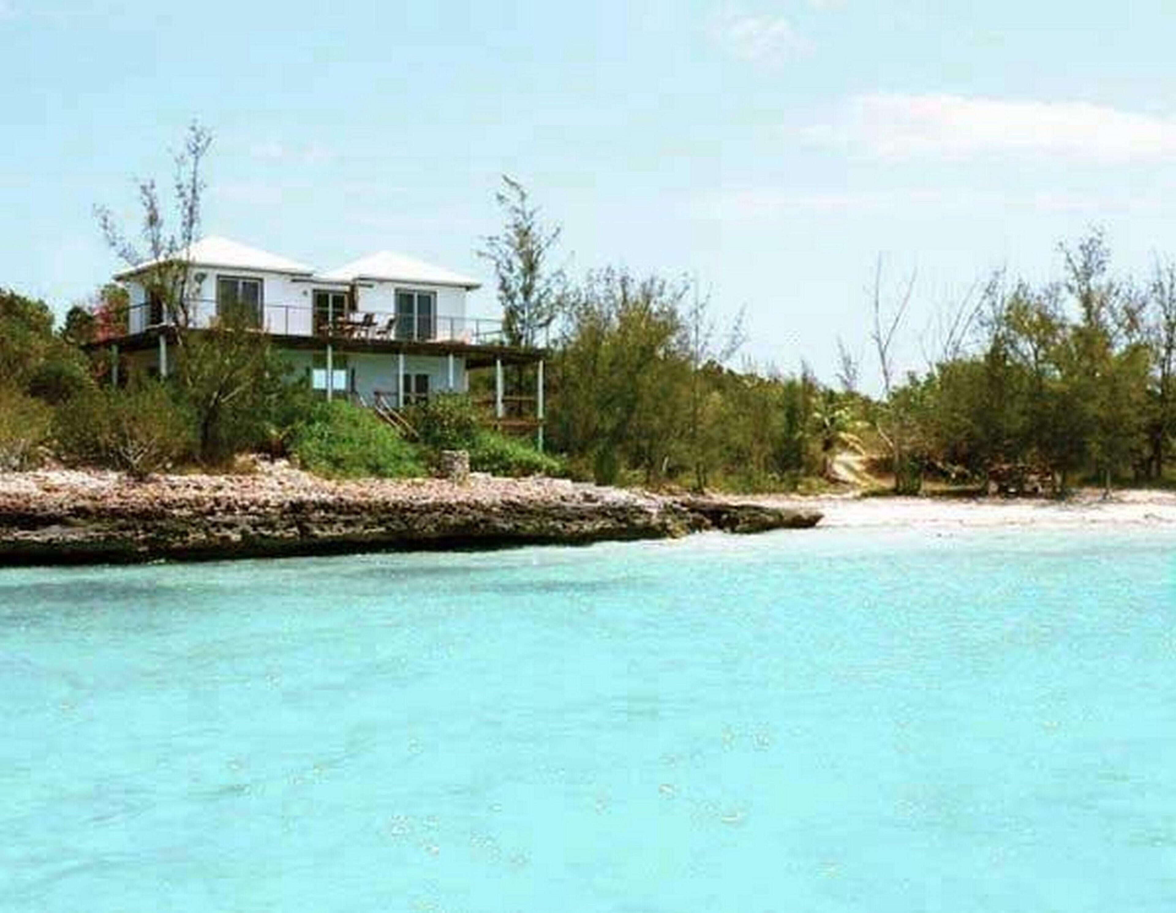 Touch of Class by Eleuthera Vacation Rentals