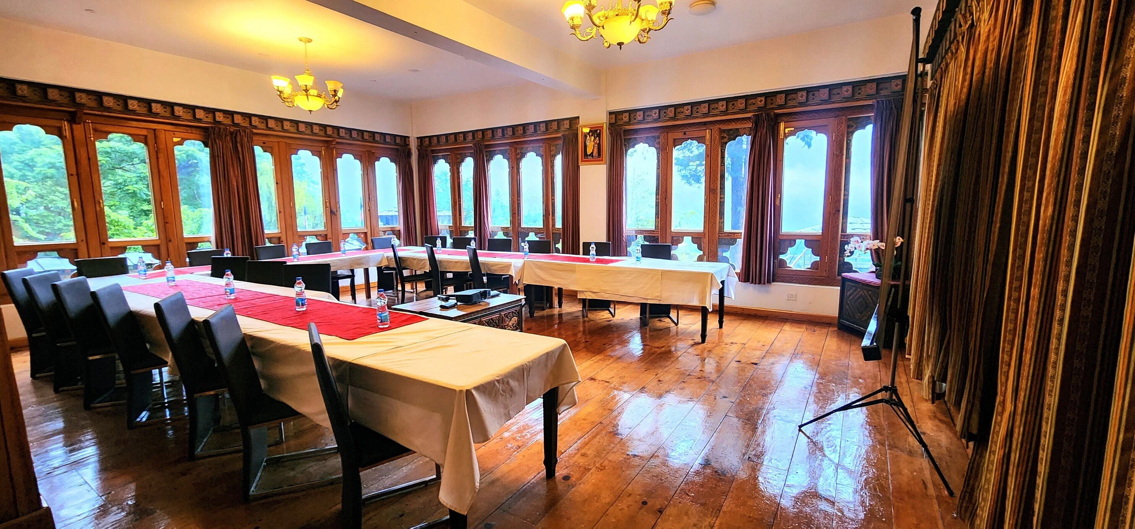 Tiger's Nest Resort