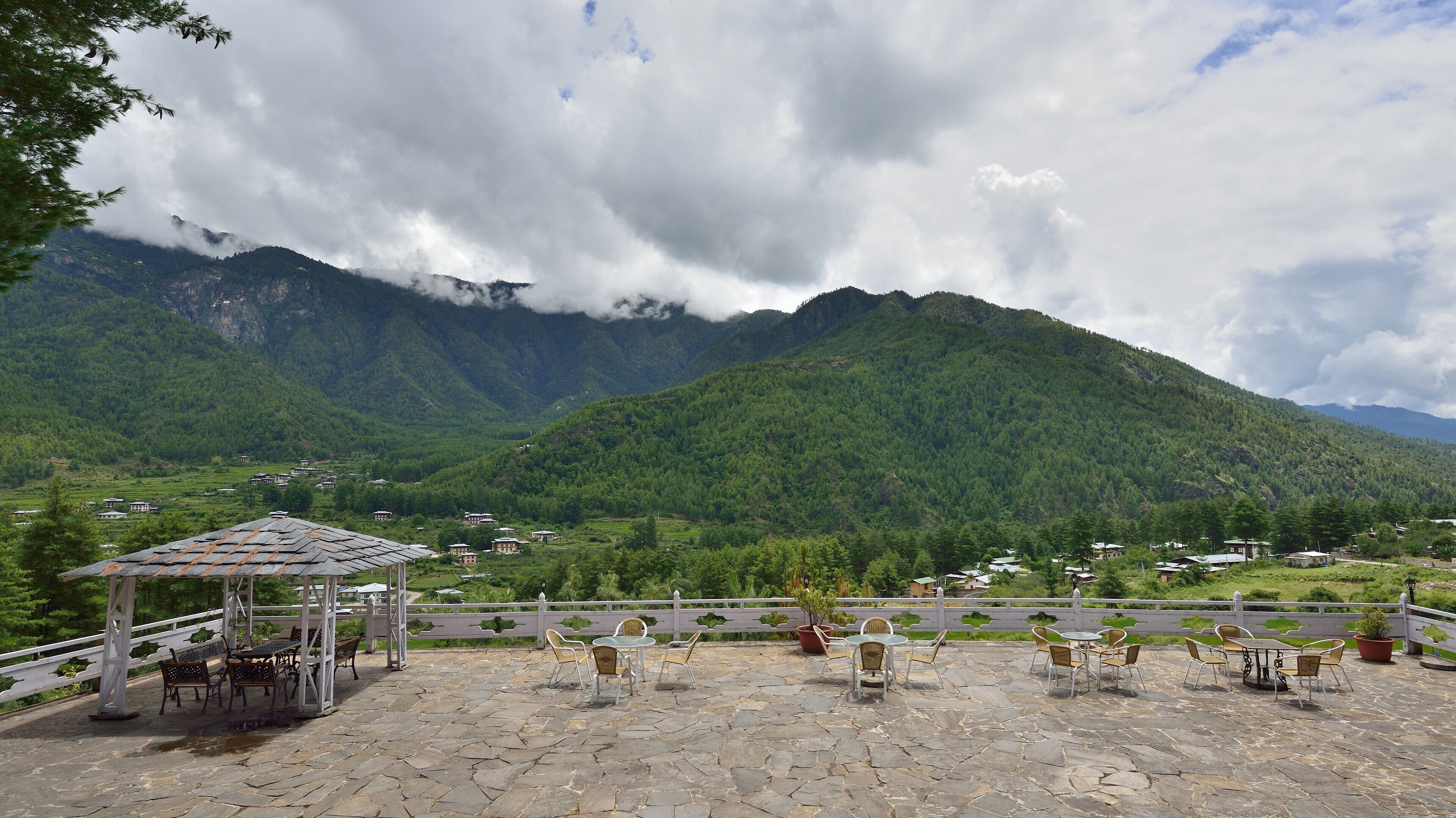 Tiger's Nest Resort