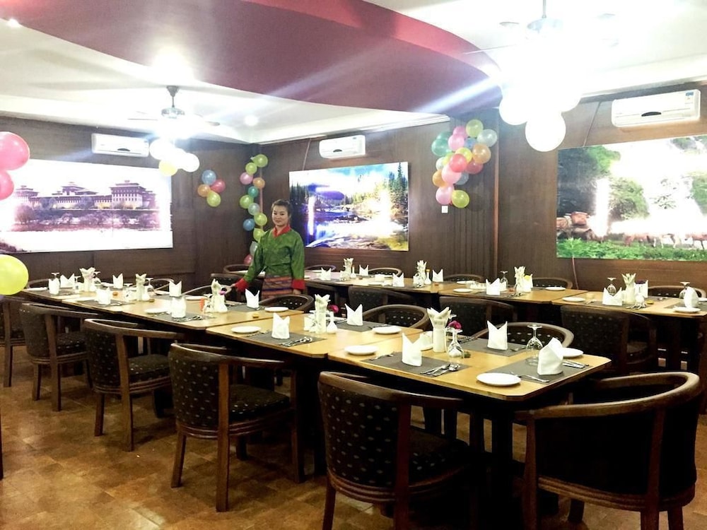 Tashi Namgay Grand