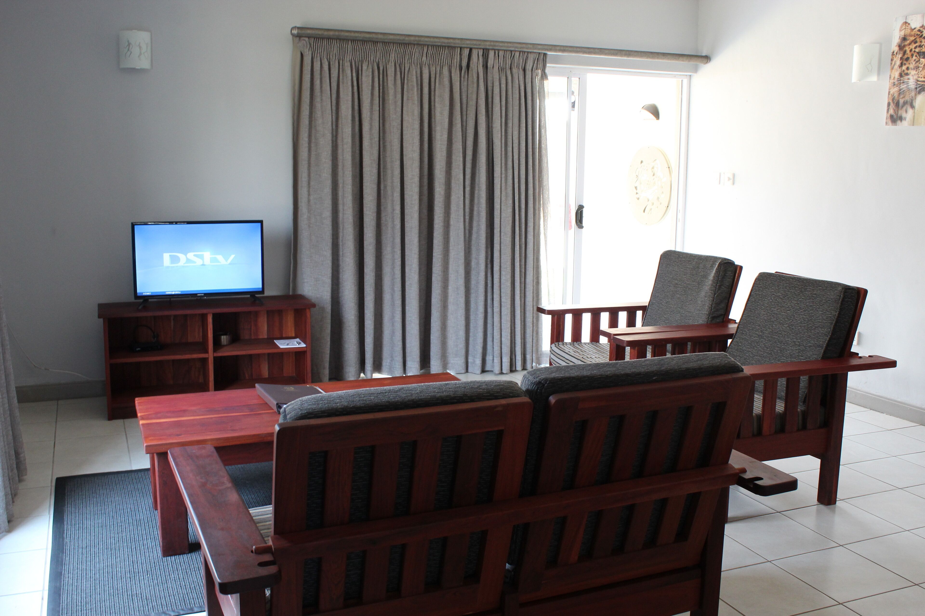 Tlou Safari Lodge