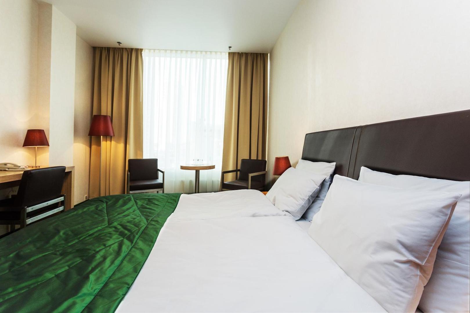 Green City Hotel