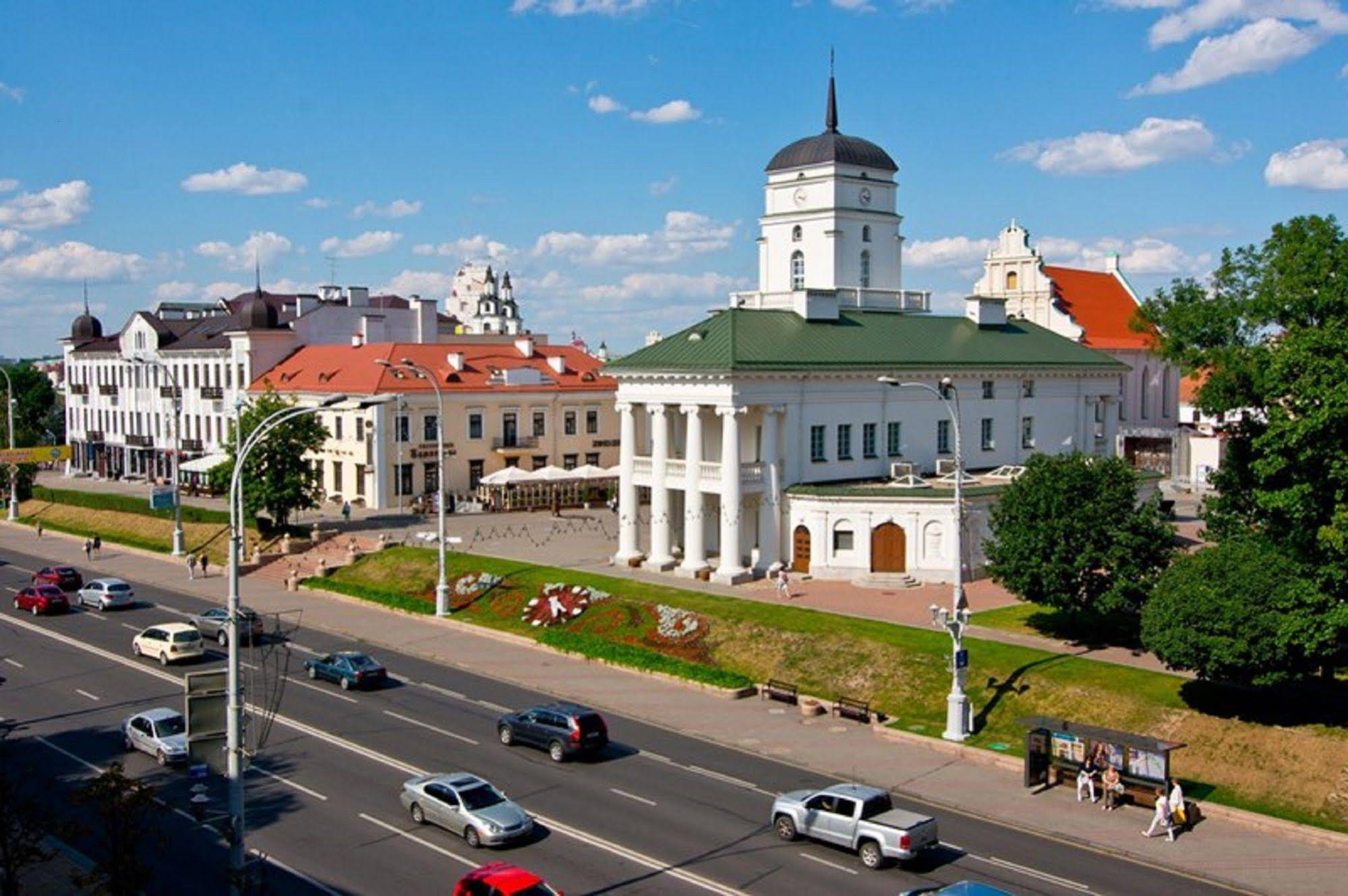 Studiominsk Apartments