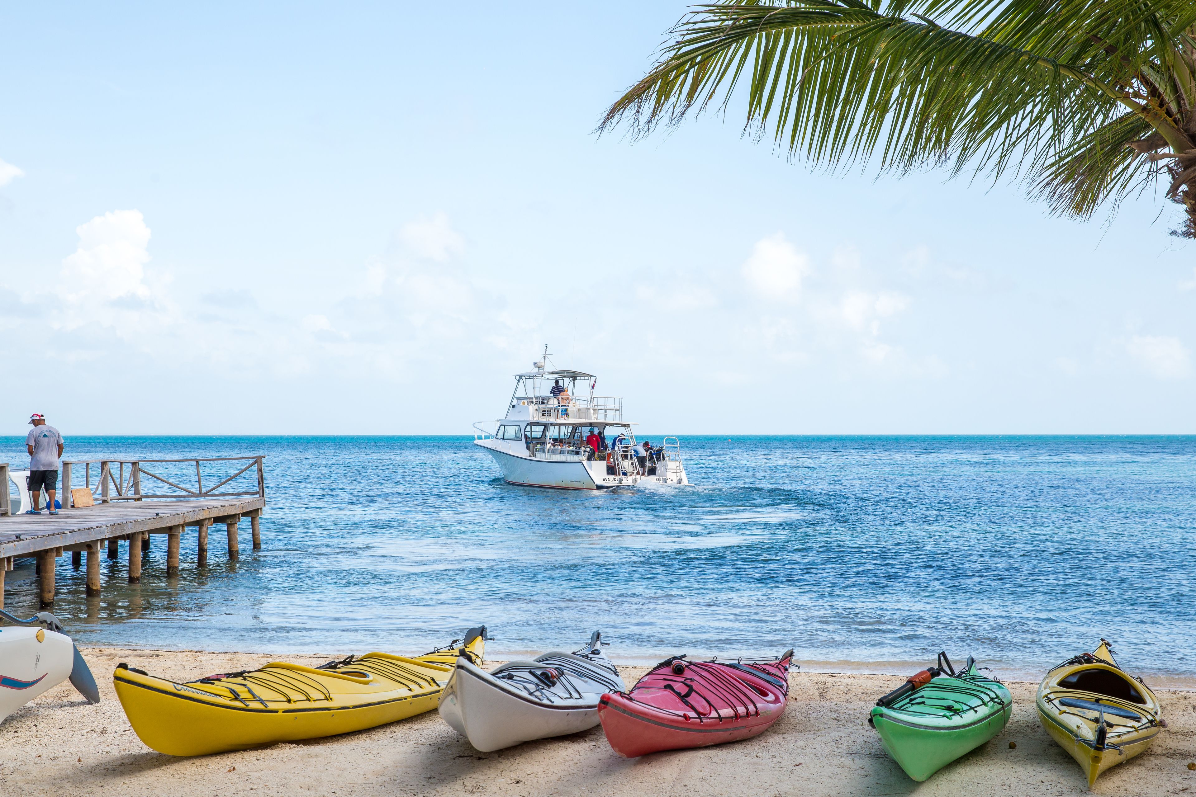 Thatch Caye, a Muy'Ono Resort