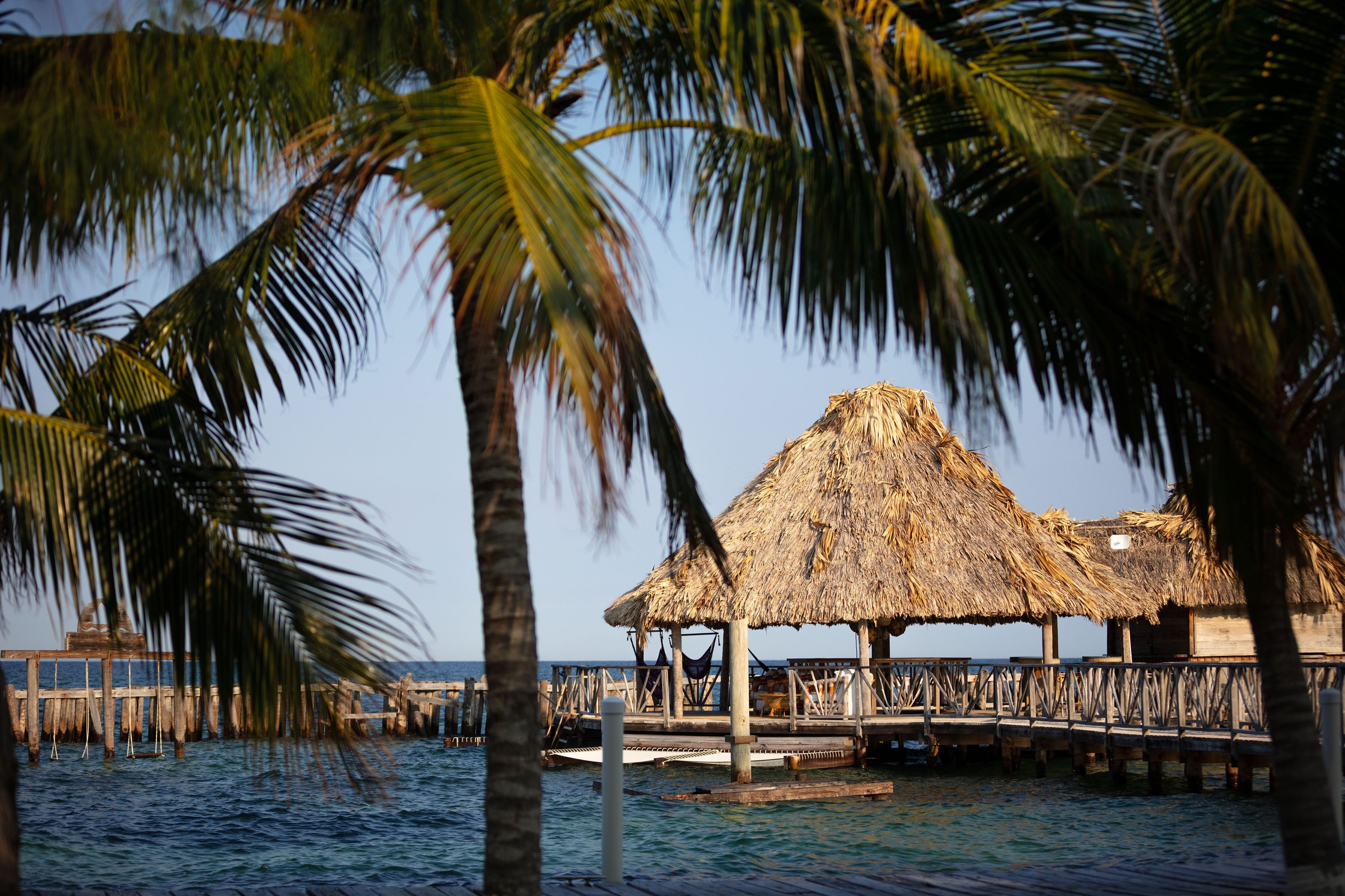 Thatch Caye, a Muy'Ono Resort