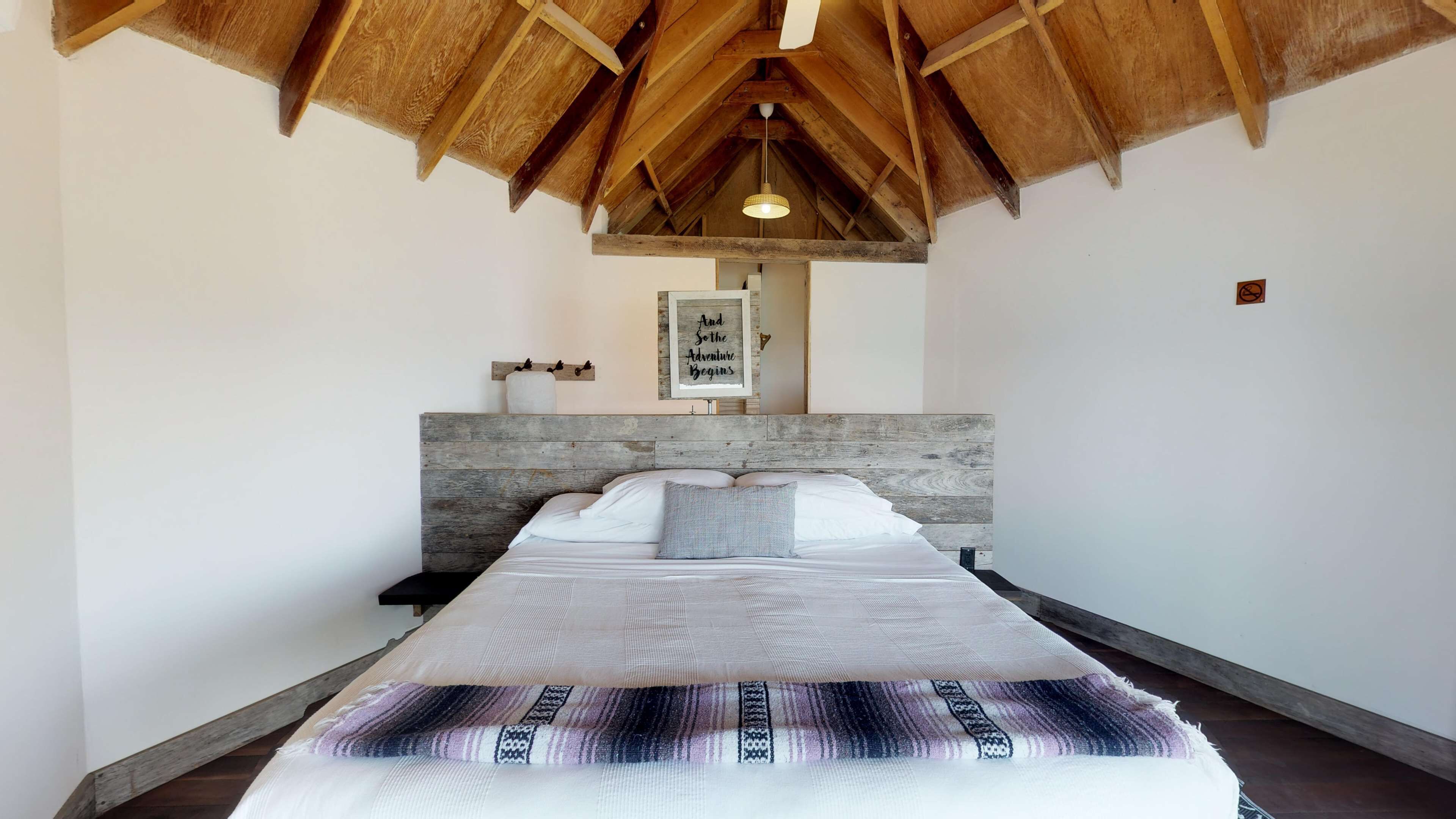 Thatch Caye, a Muy'Ono Resort