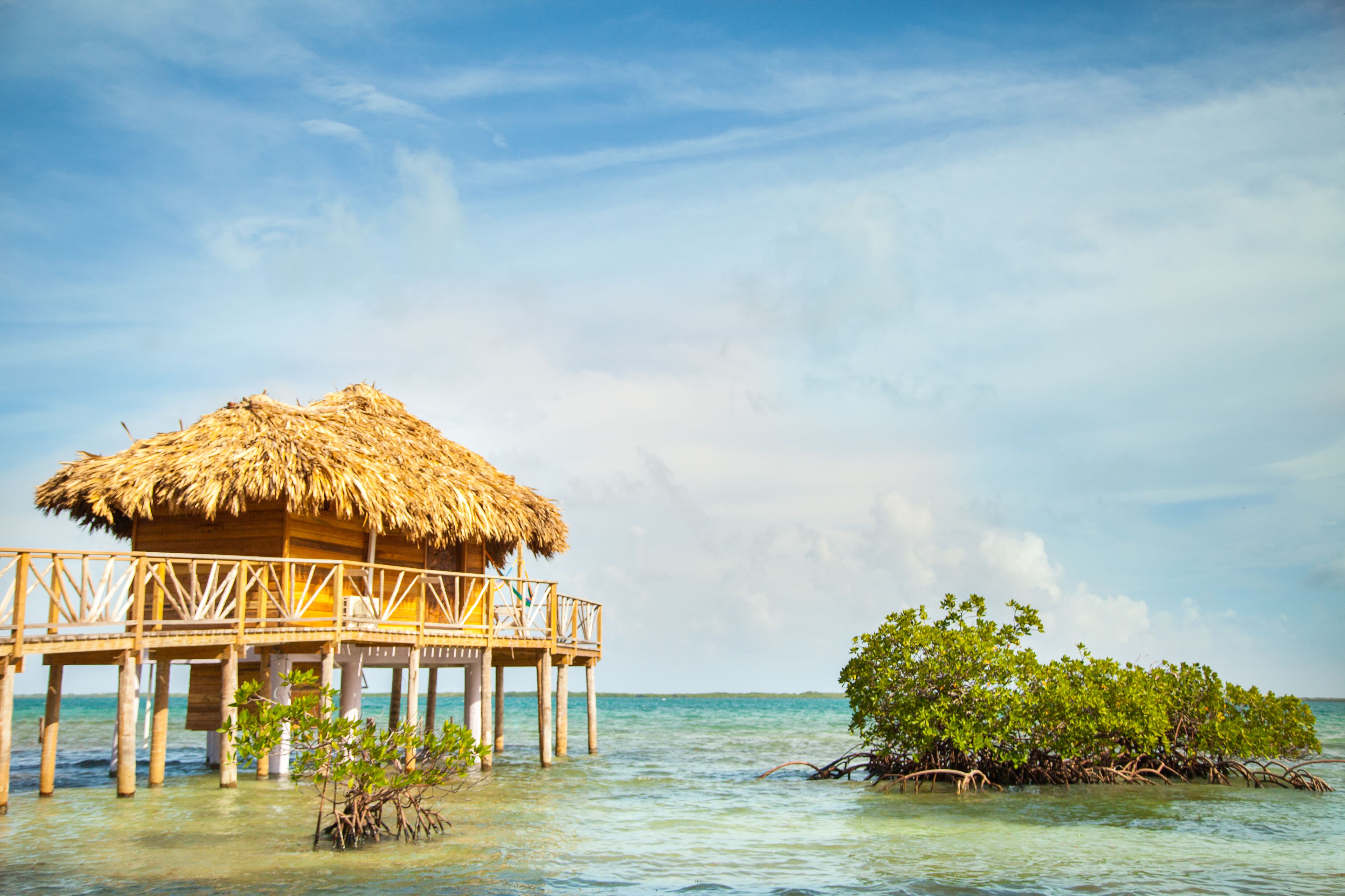 Thatch Caye, a Muy'Ono Resort