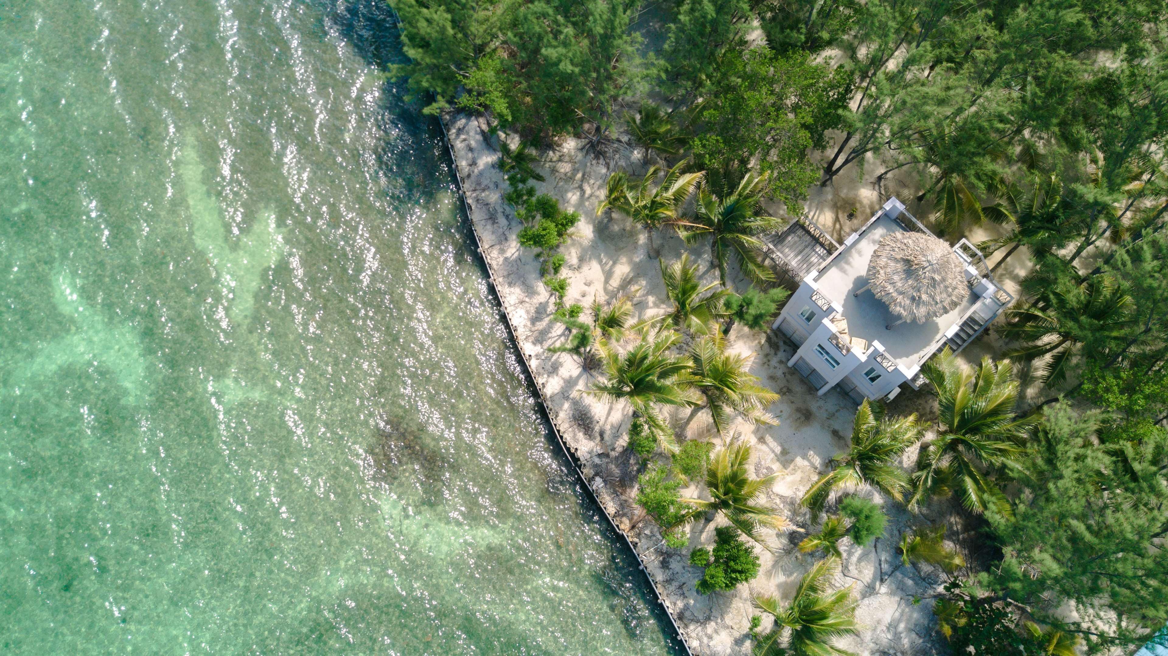 Thatch Caye, a Muy'Ono Resort