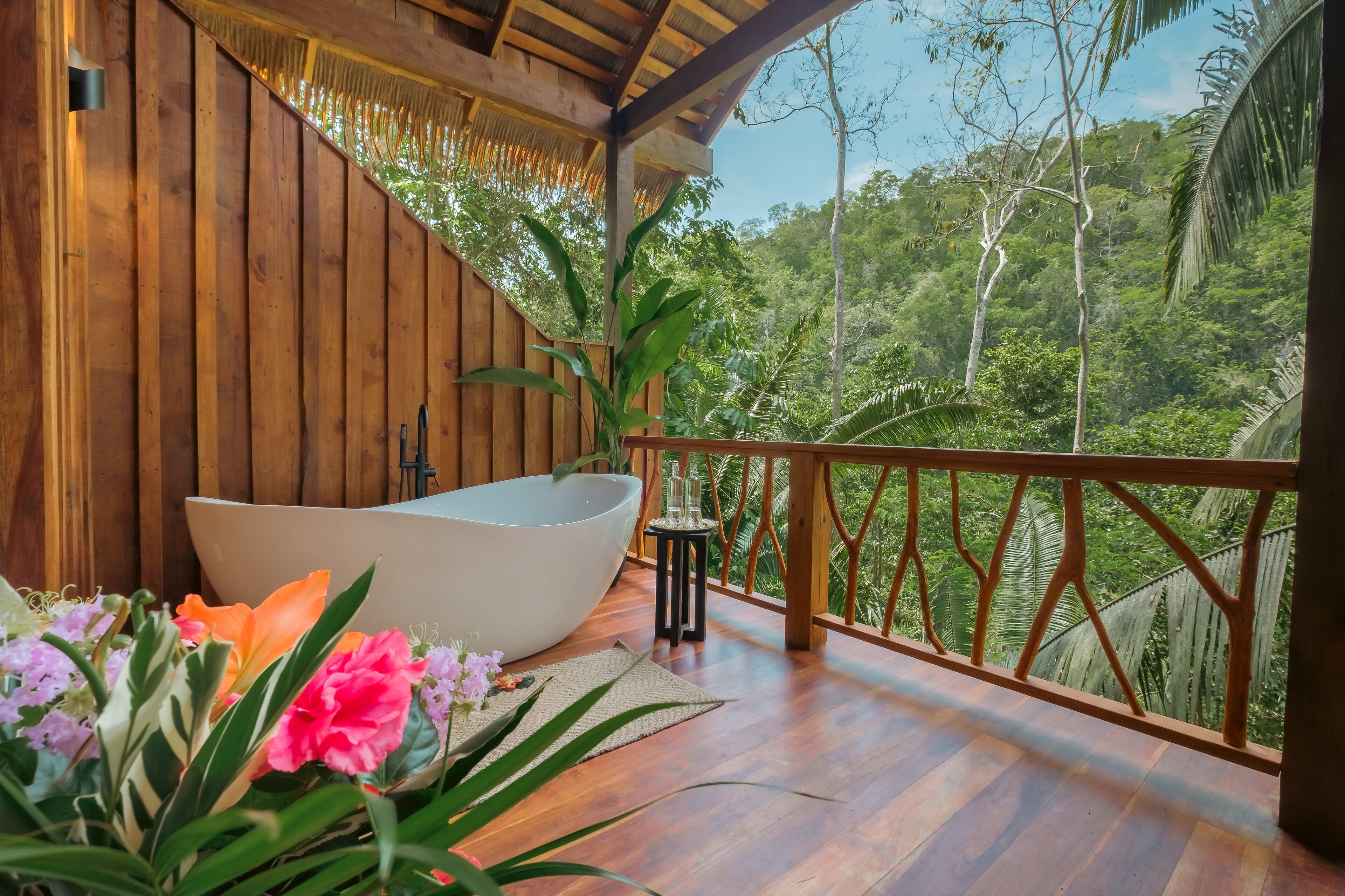 Sweet Songs Jungle Lodge, a Muy'Ono Resort