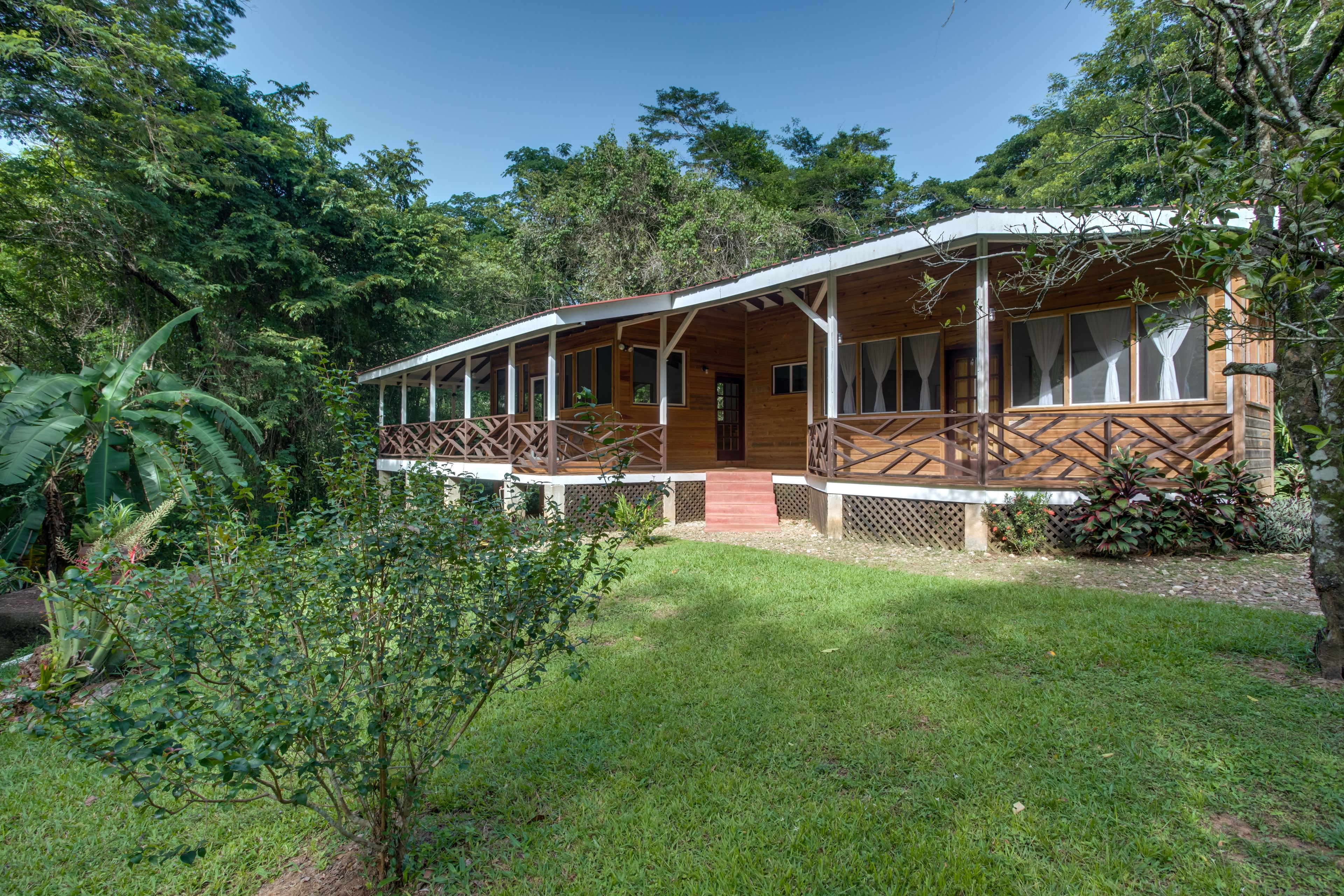 Sweet Songs Jungle Lodge, a Muy'Ono Resort