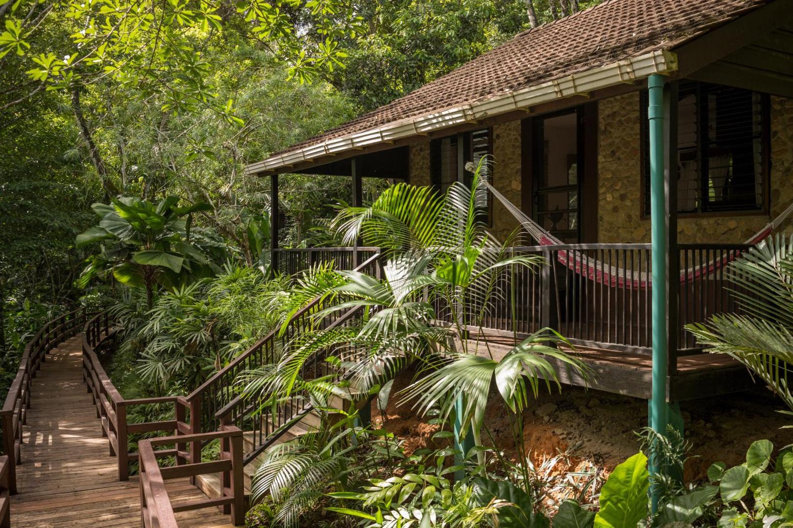 Sweet Songs Jungle Lodge, a Muy'Ono Resort