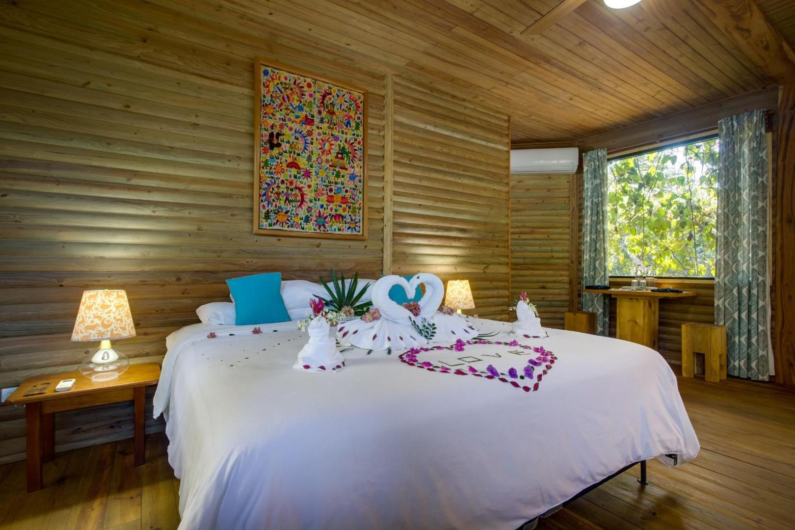 Sweet Songs Jungle Lodge, a Muy'Ono Resort