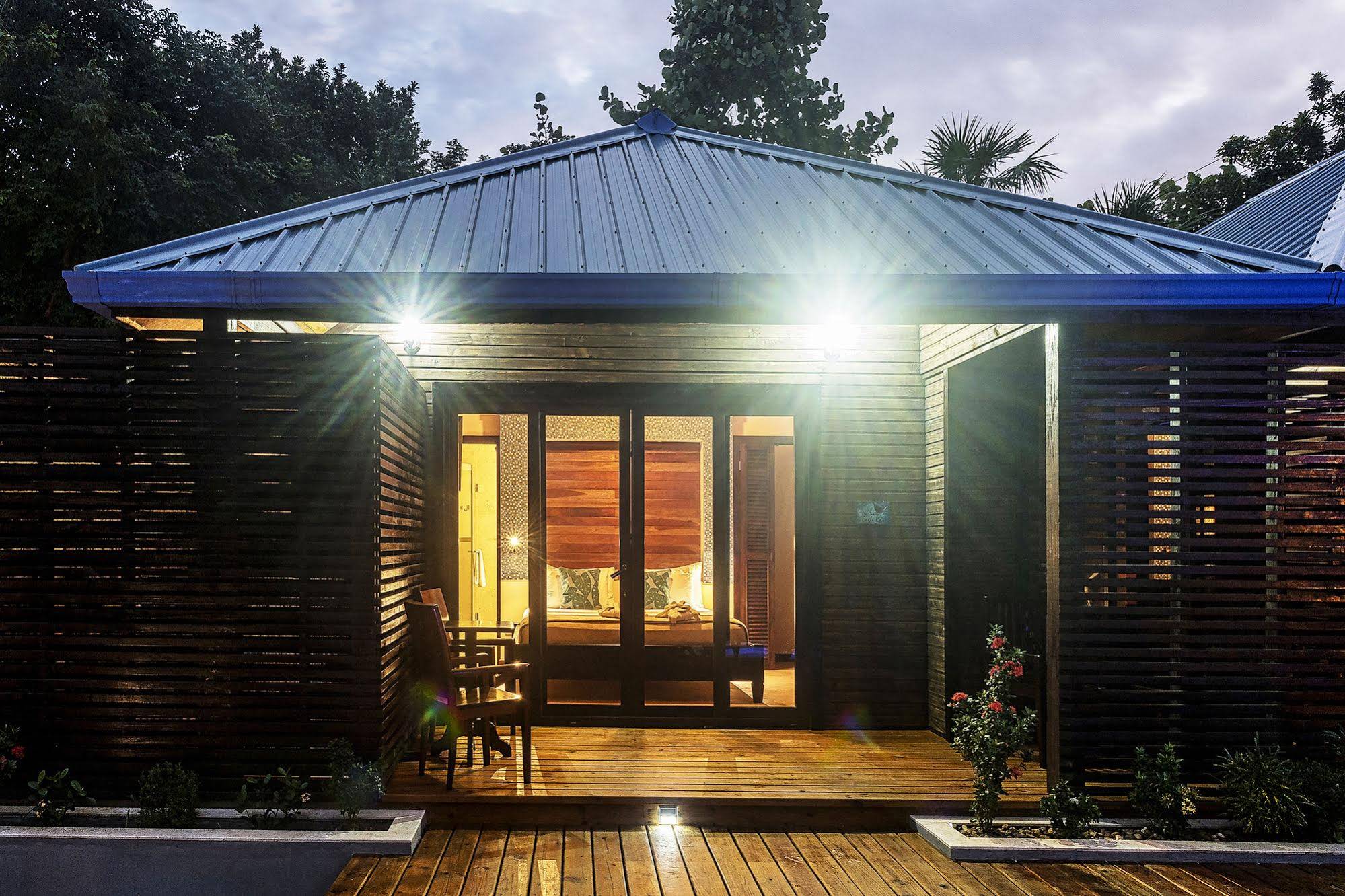 PUR Boutique Cabanas
