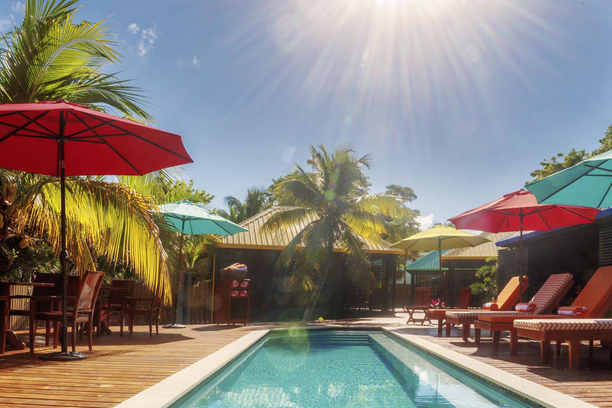 PUR Boutique Cabanas