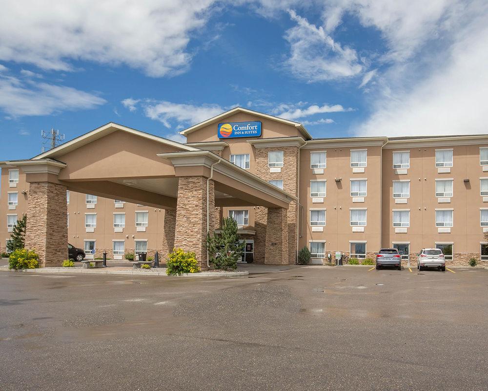 Comfort Inn & Suites Airdrie