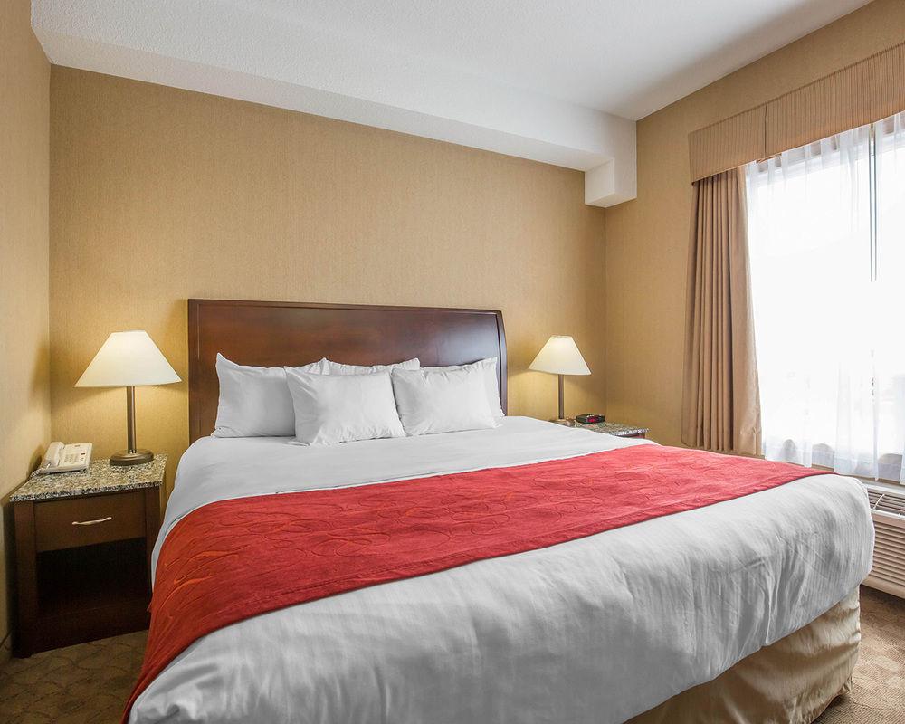 Comfort Inn & Suites Airdrie