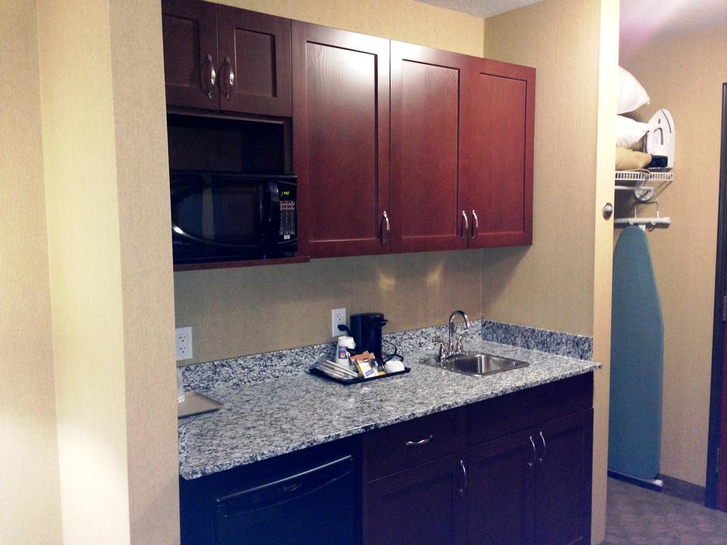 Comfort Inn & Suites Airdrie