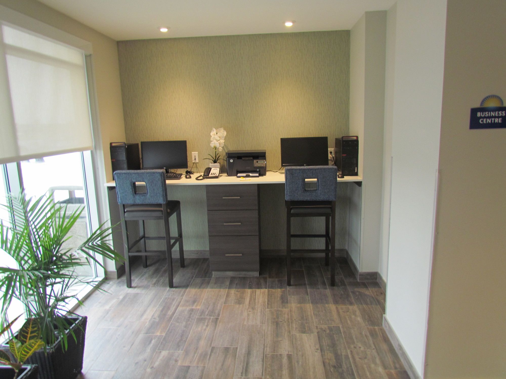 Fairfield Inn & Suites by Marriott Airdrie