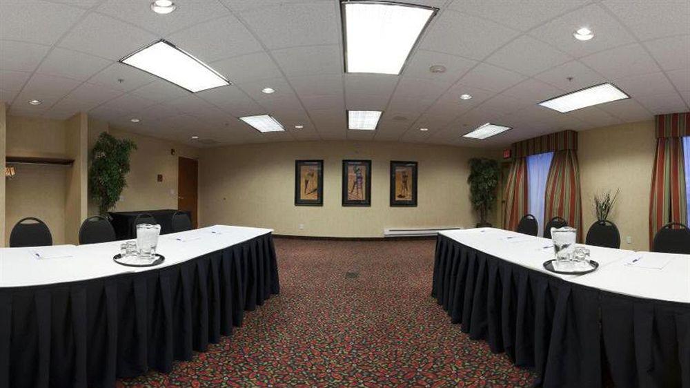 Holiday Inn Express & Suites Airdrie - Calgary North