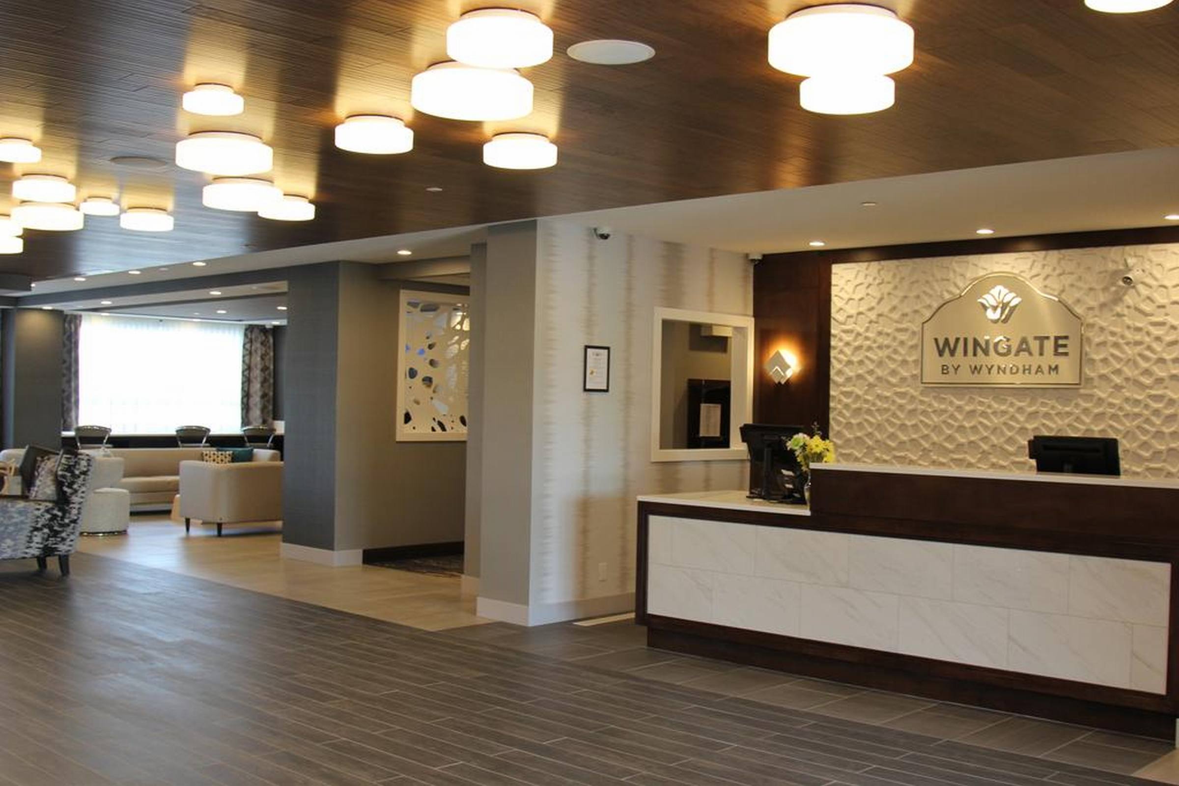 Best Western Plus Airdrie Gateway