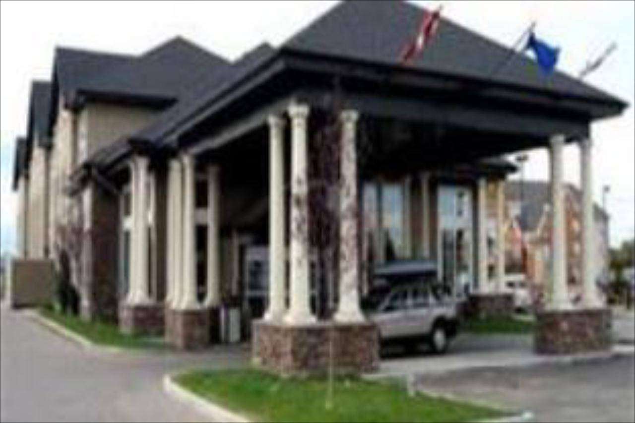 Heritage Inn & Suites