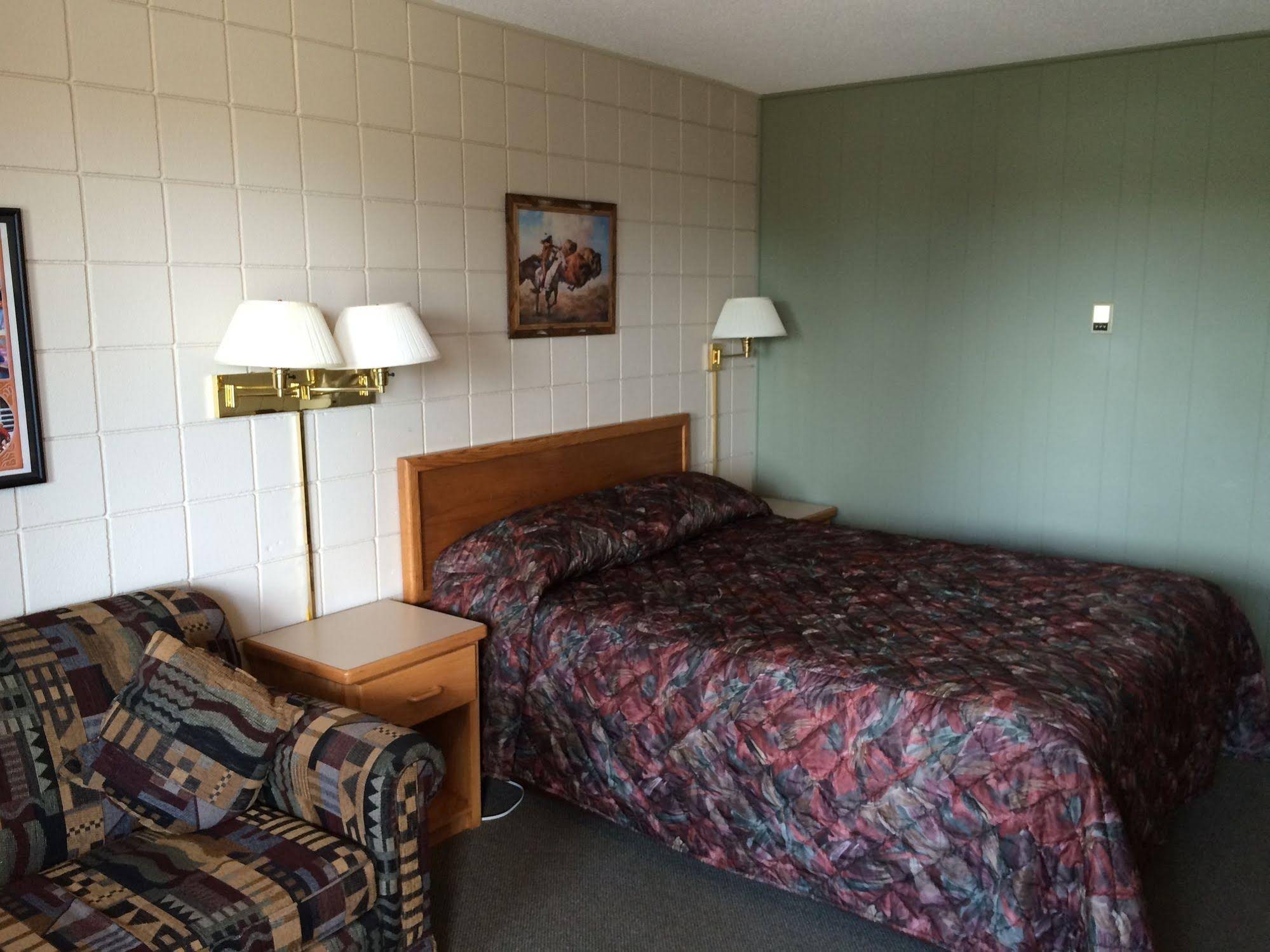 Plains Motel