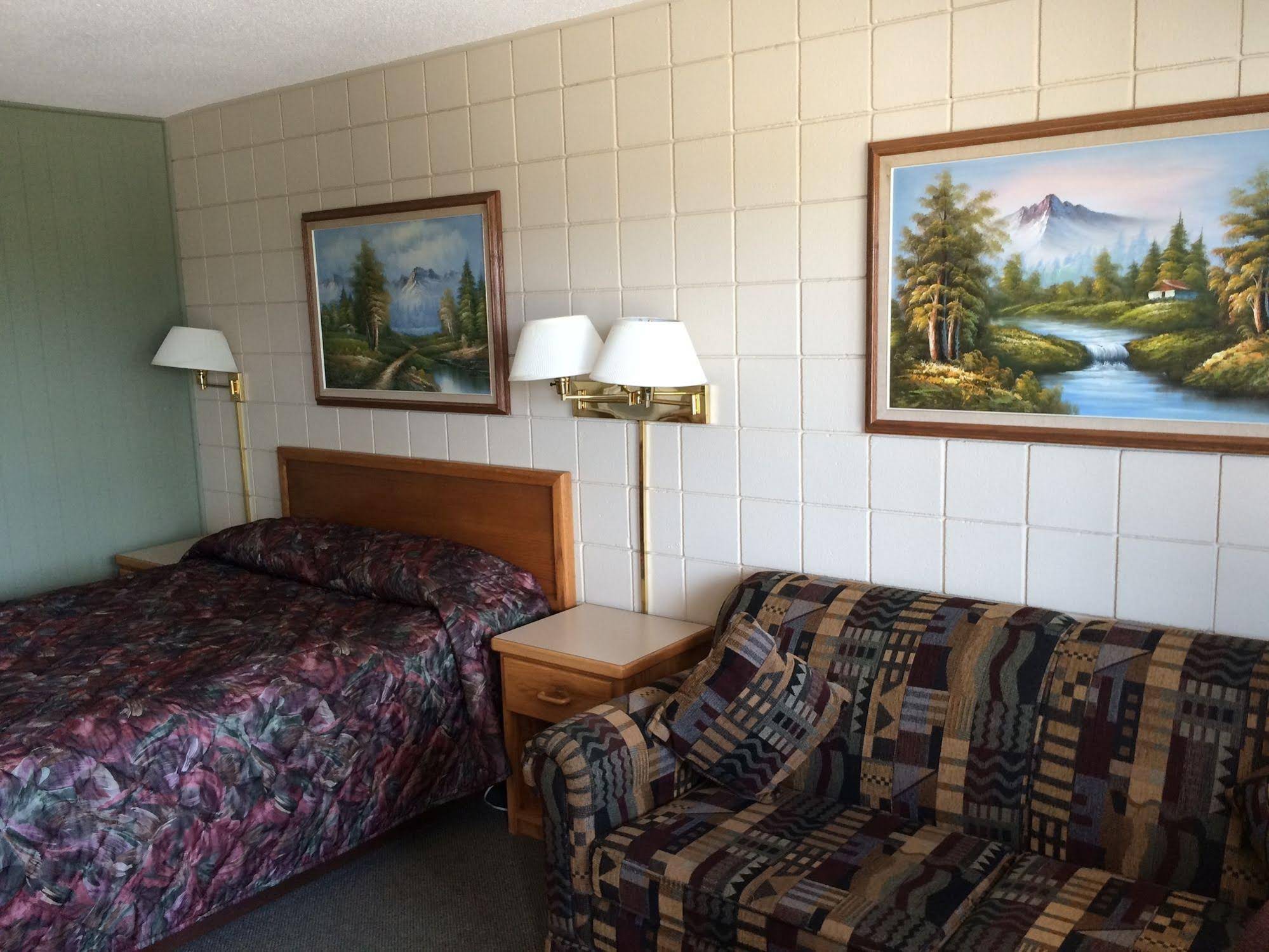 Plains Motel