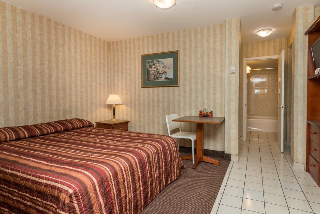 Canadas Best Value Inn Chinook Station