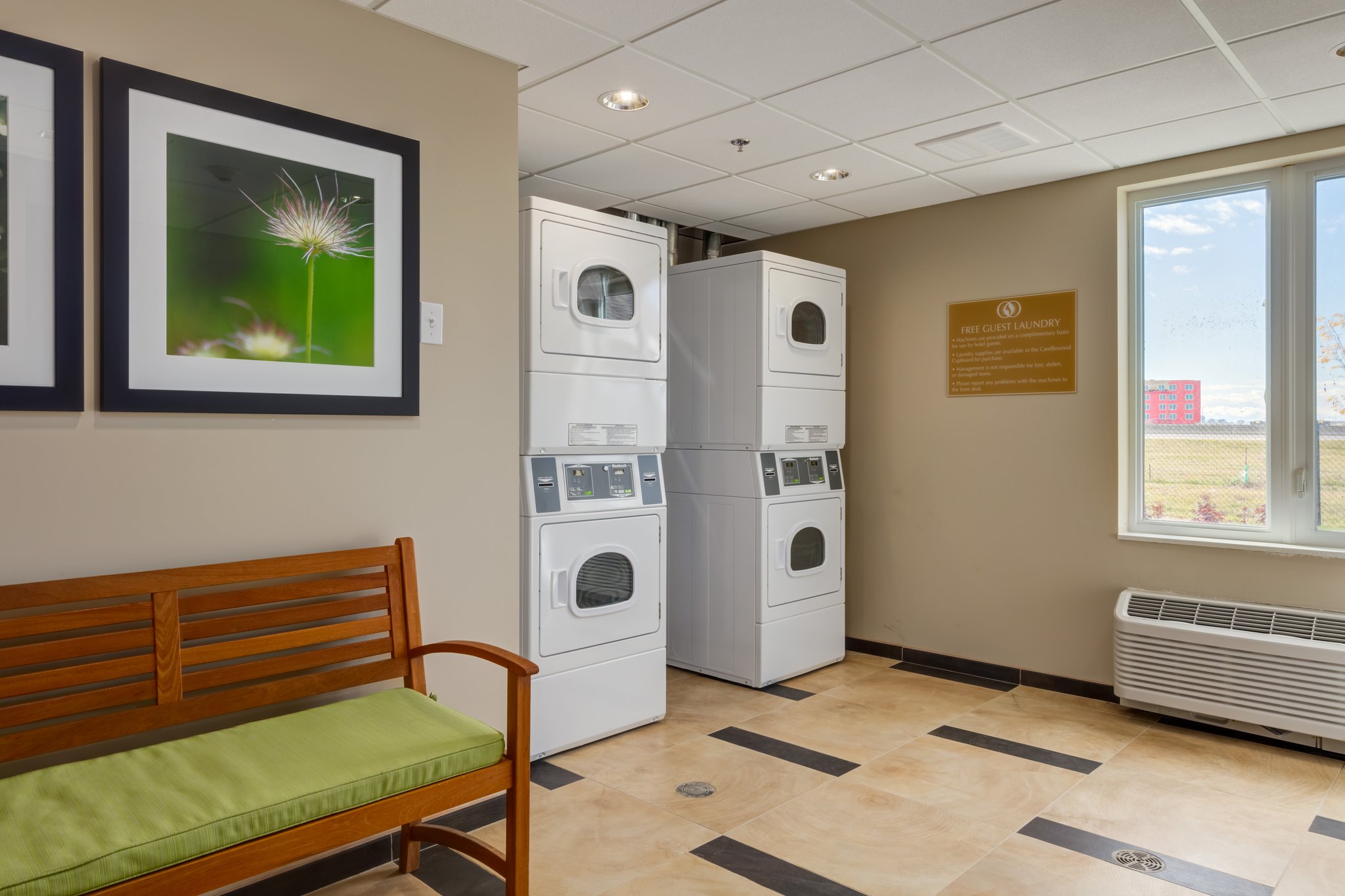 Park Inn by Radisson, Calgary Airport North, AB