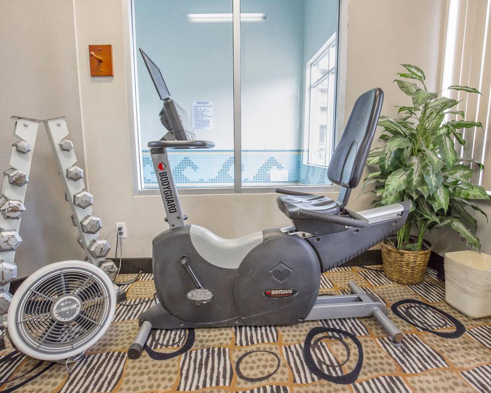 Comfort Inn & Suites South