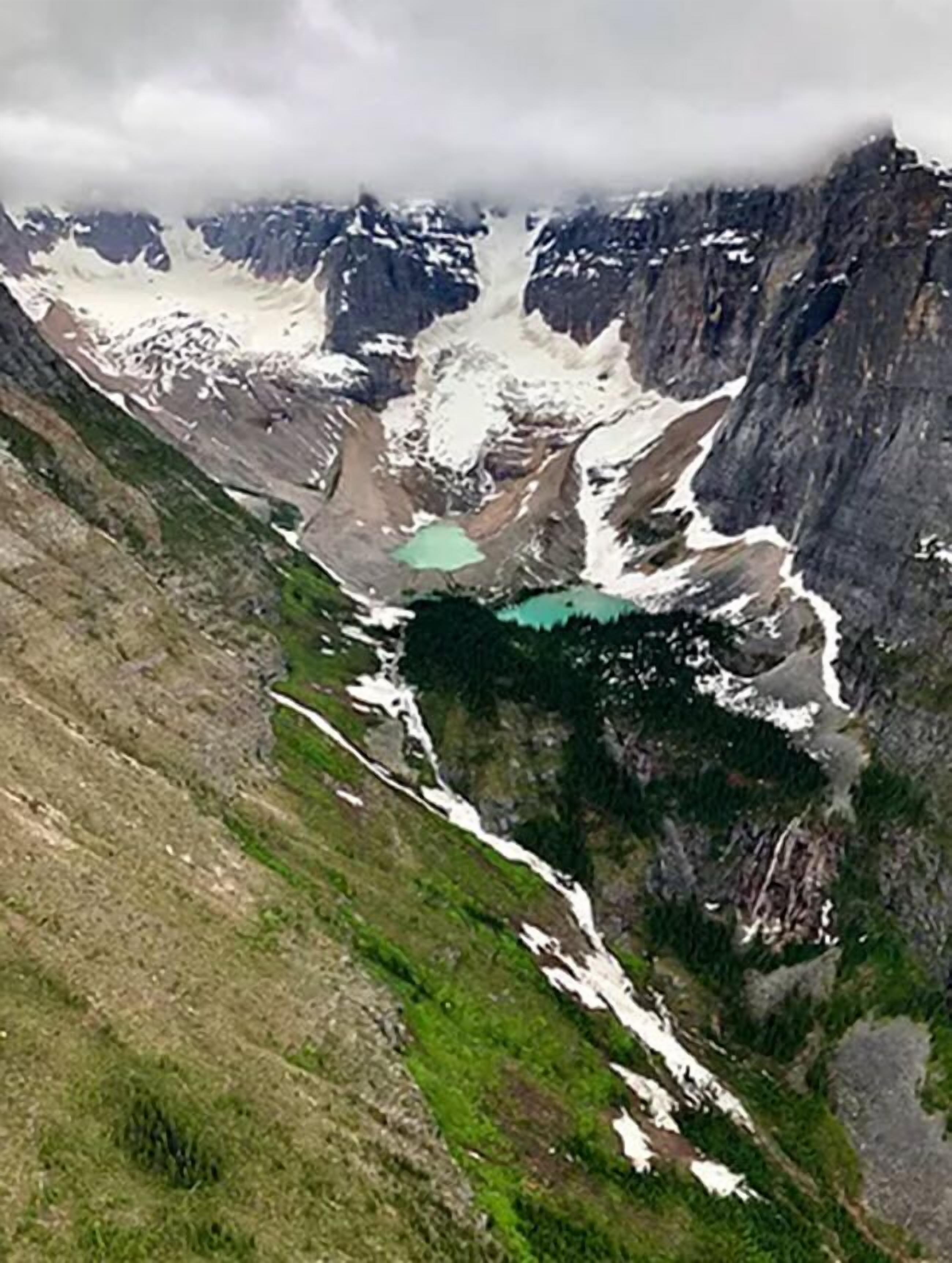 Fortress Lake Wilderness Retreat