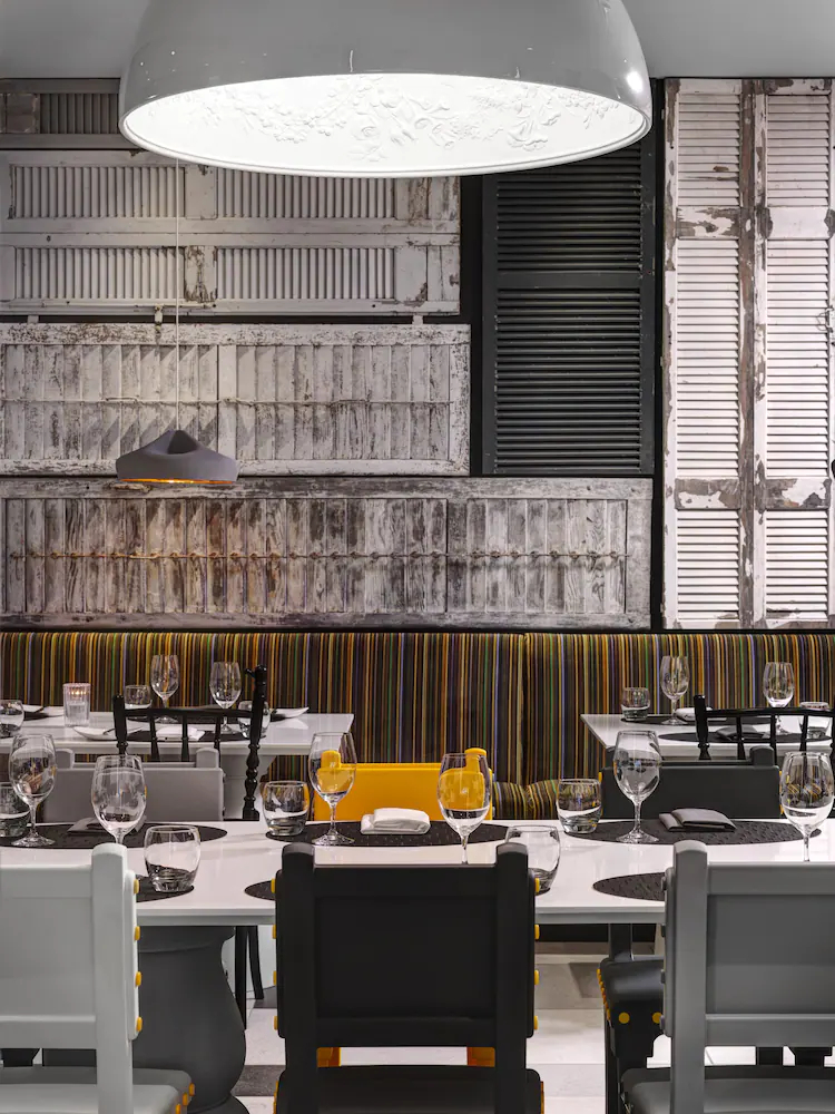 Hotel Arts
