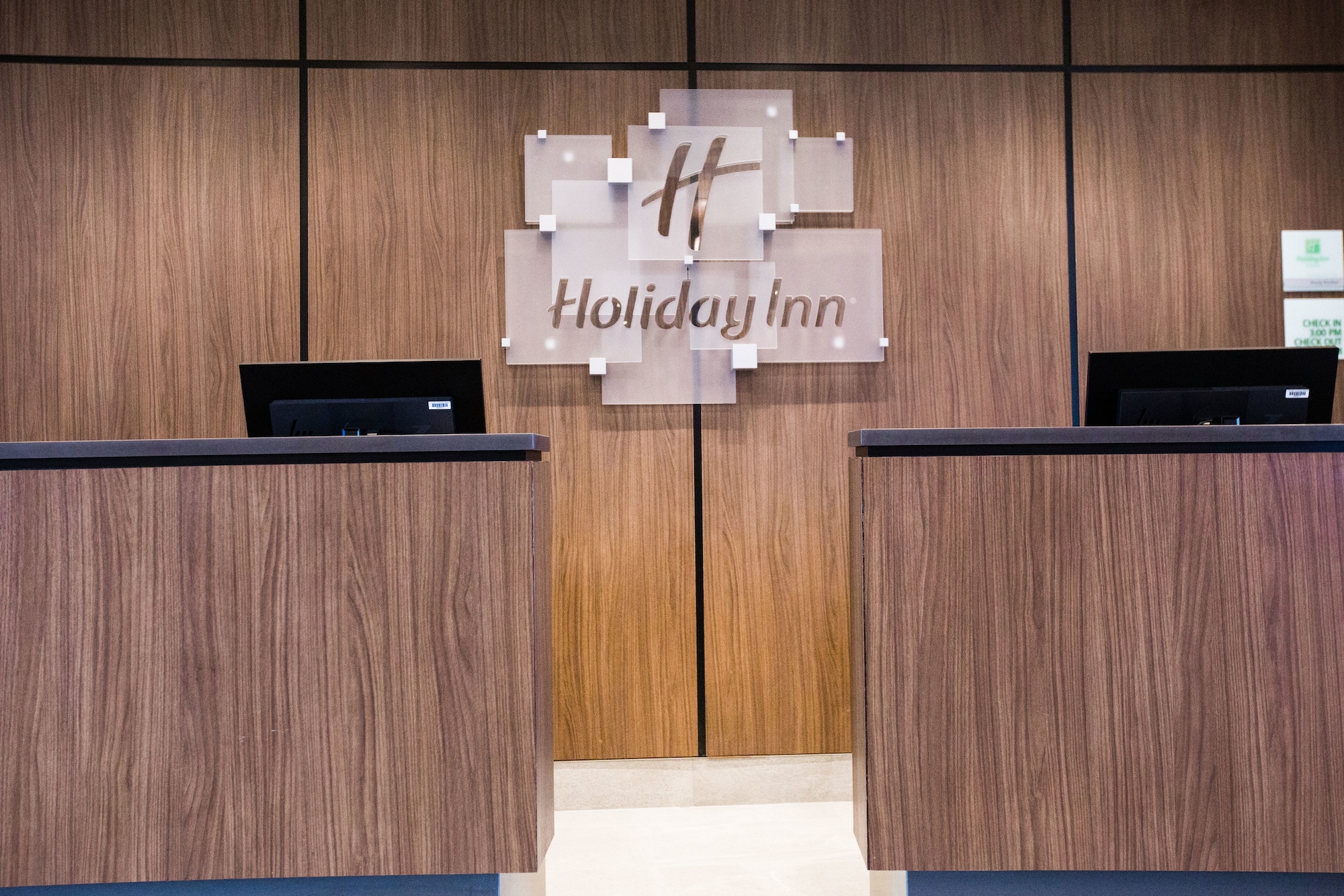 Holiday Inn Hotel & Suites Calgary South Conference Ctr